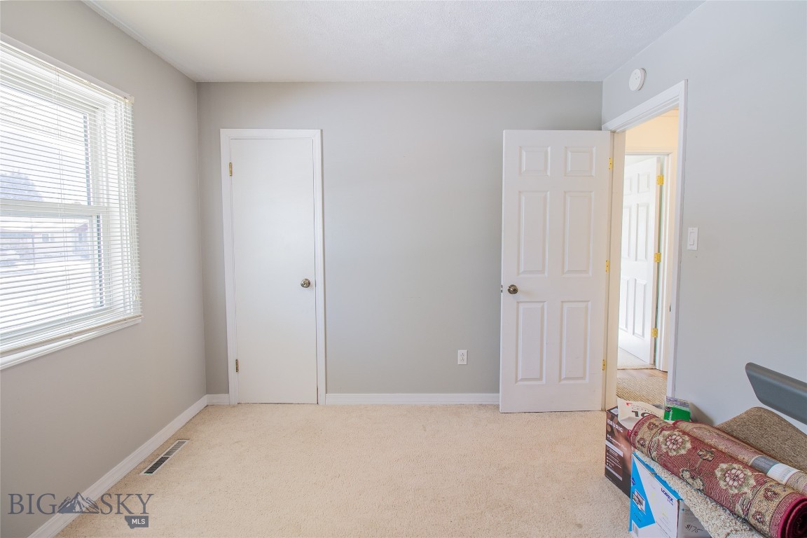 3541 Willoughby Avenue