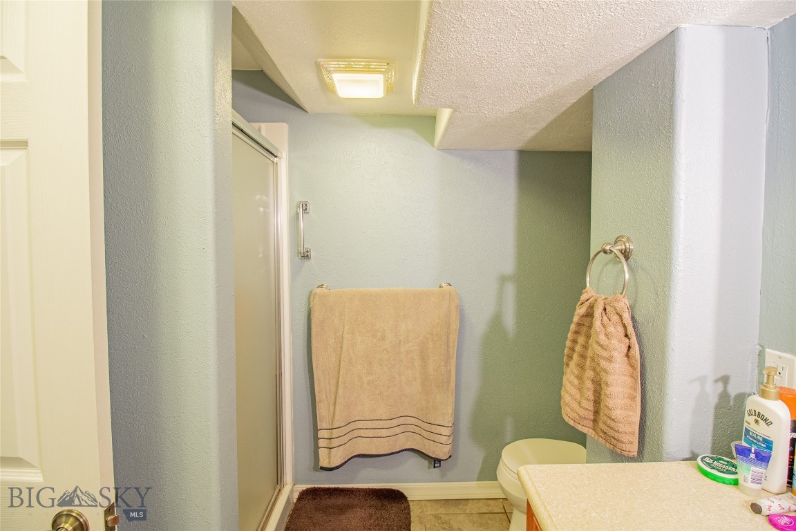 3541 Willoughby Avenue