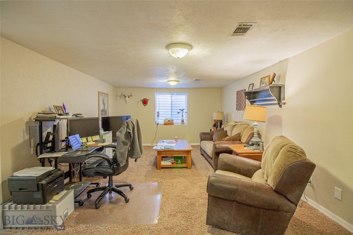 3541 Willoughby Avenue