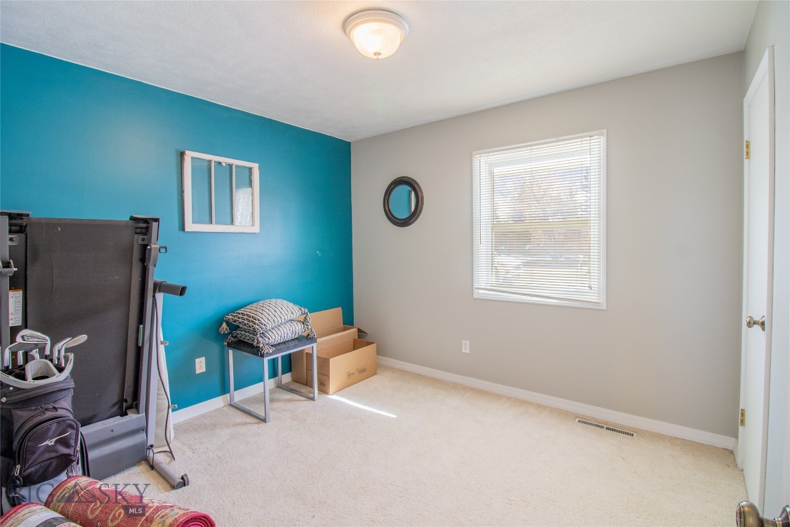 3541 Willoughby Avenue