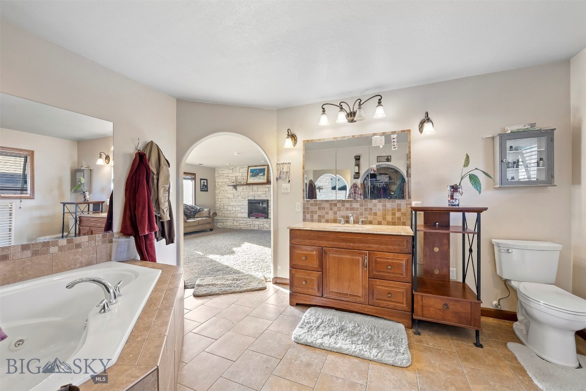 125 Mountain View