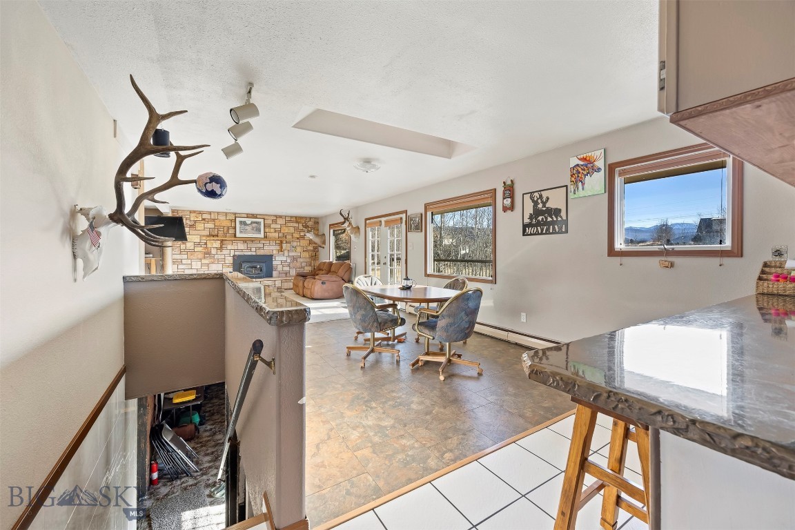 125 Mountain View