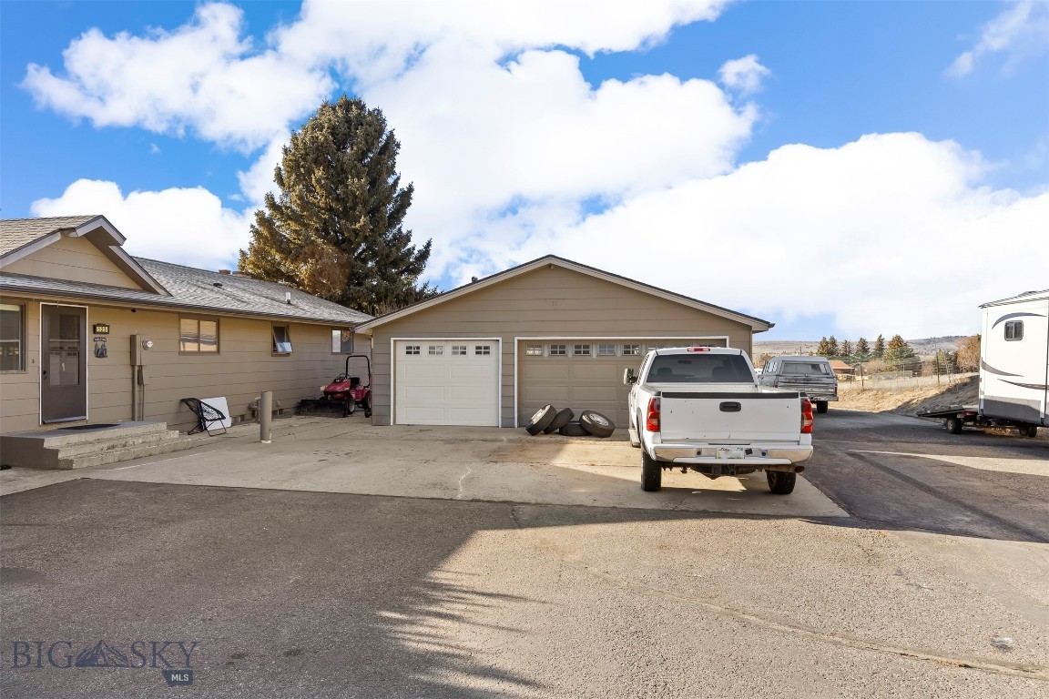 125 Mountain View