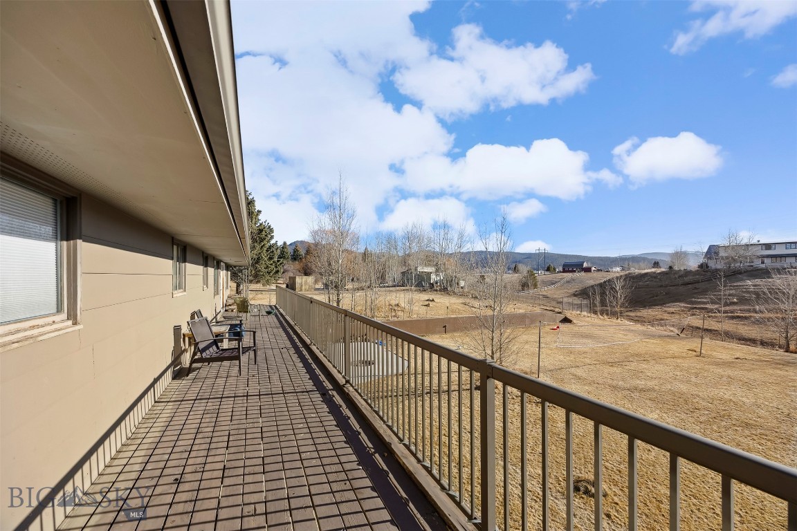 125 Mountain View