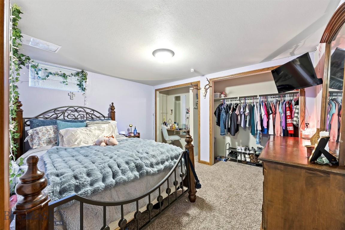 125 Mountain View