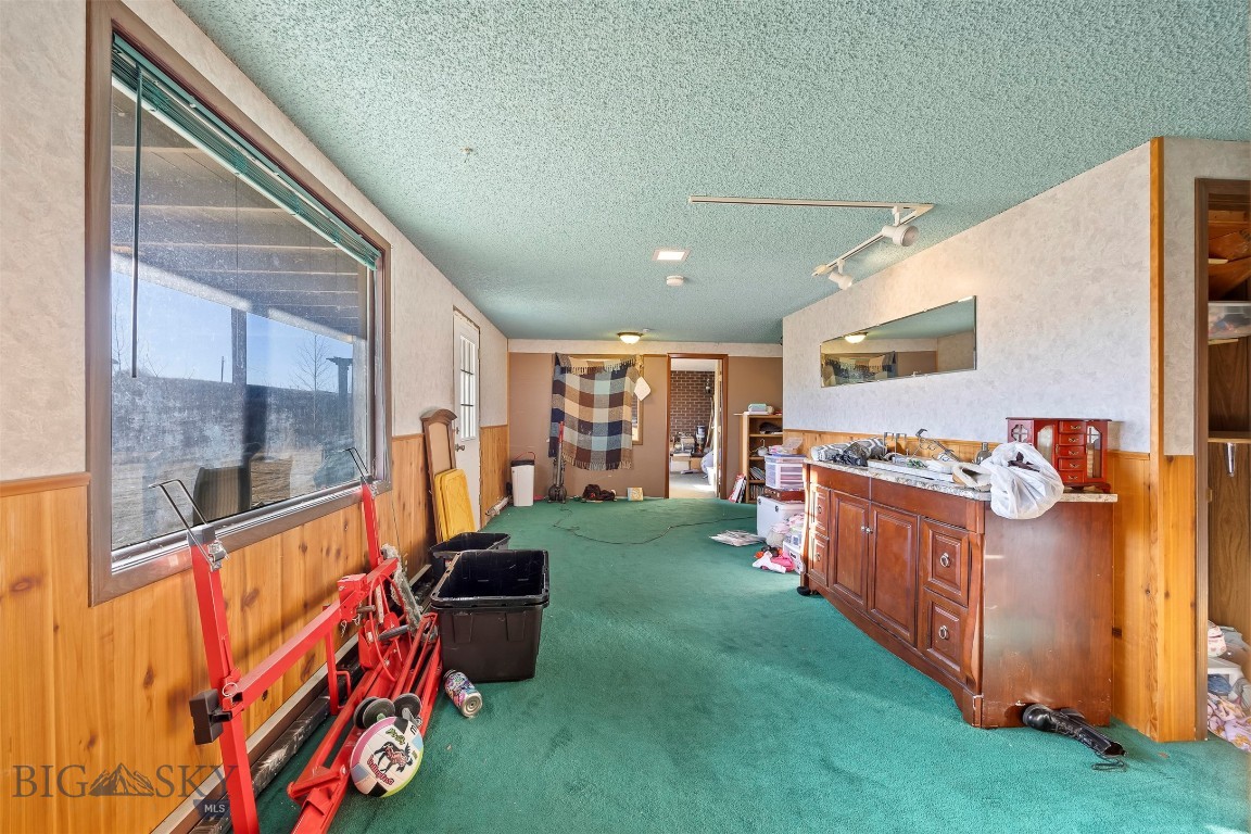 125 Mountain View