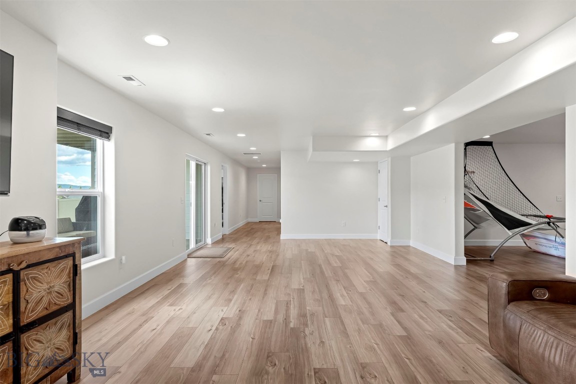 4116 Western
