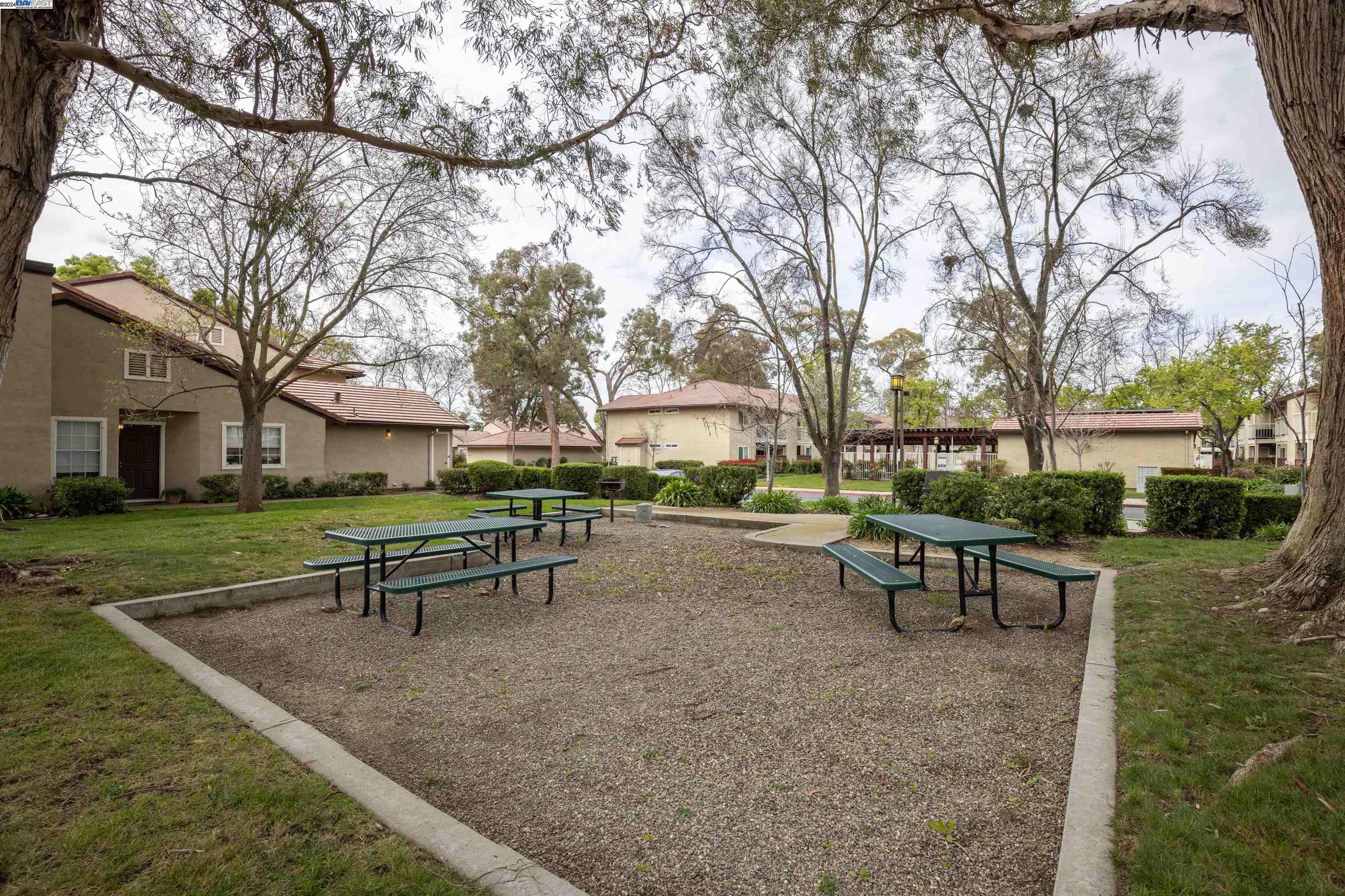 3135 Chateau Way # 207