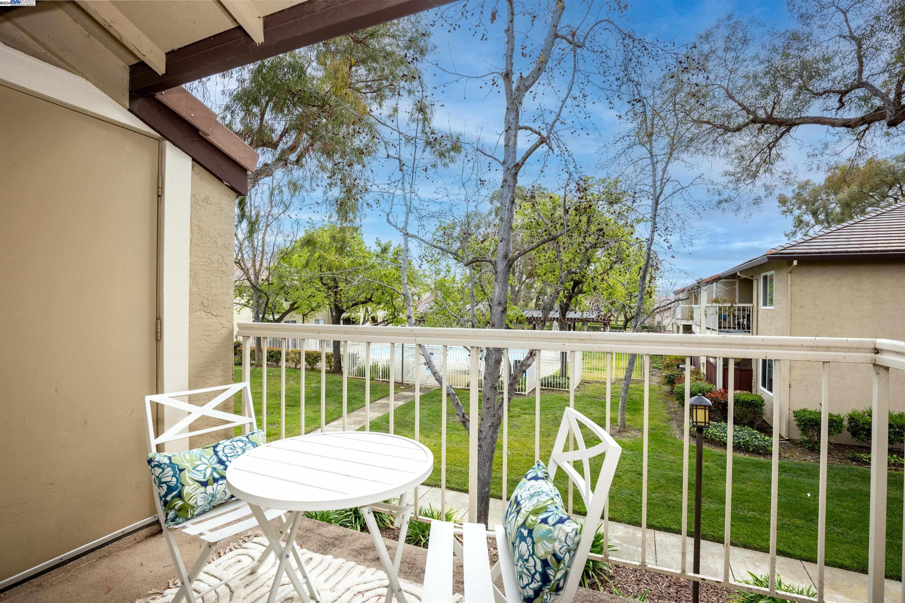 3135 Chateau Way # 207