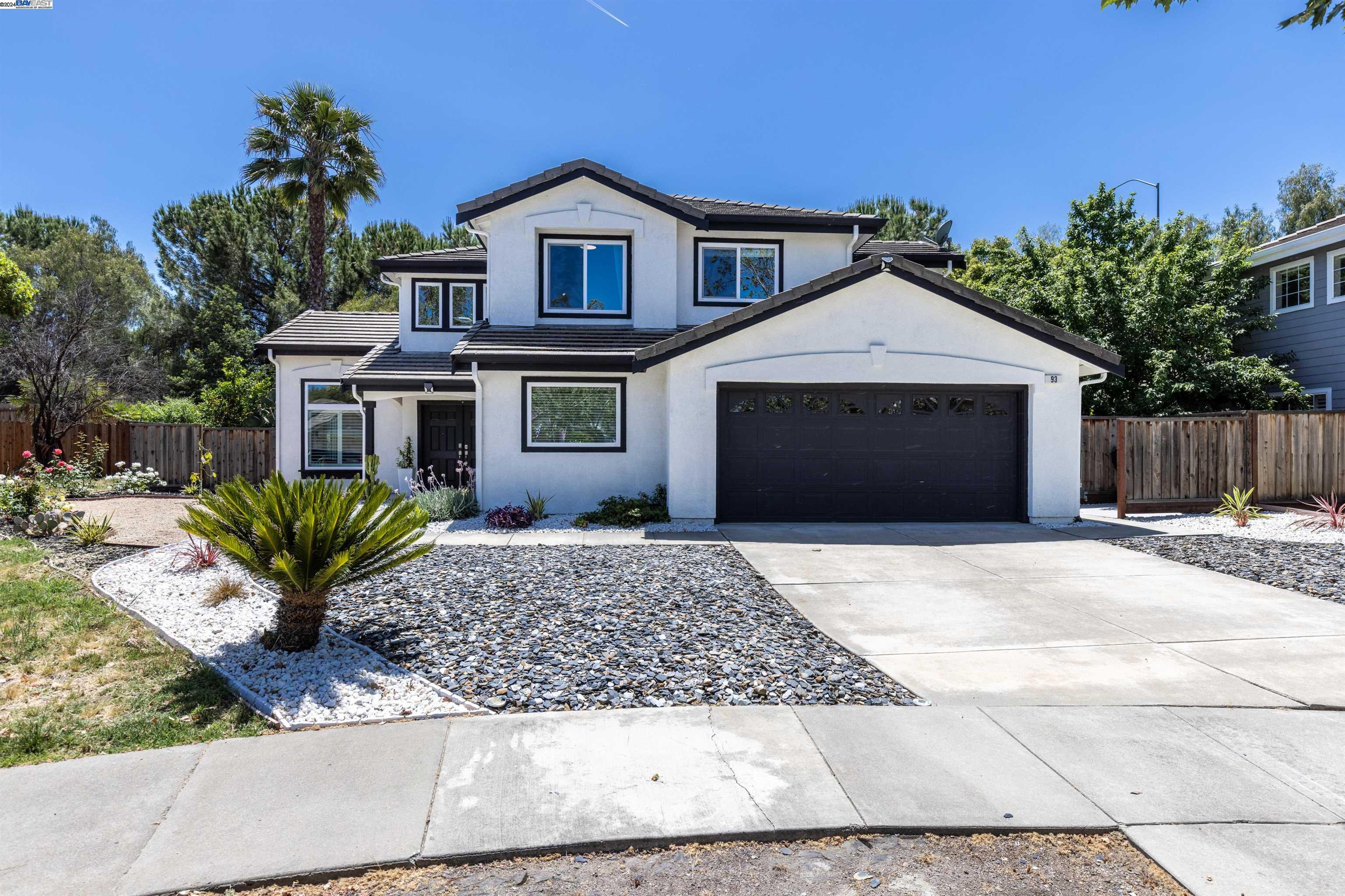93 Fawn Dr