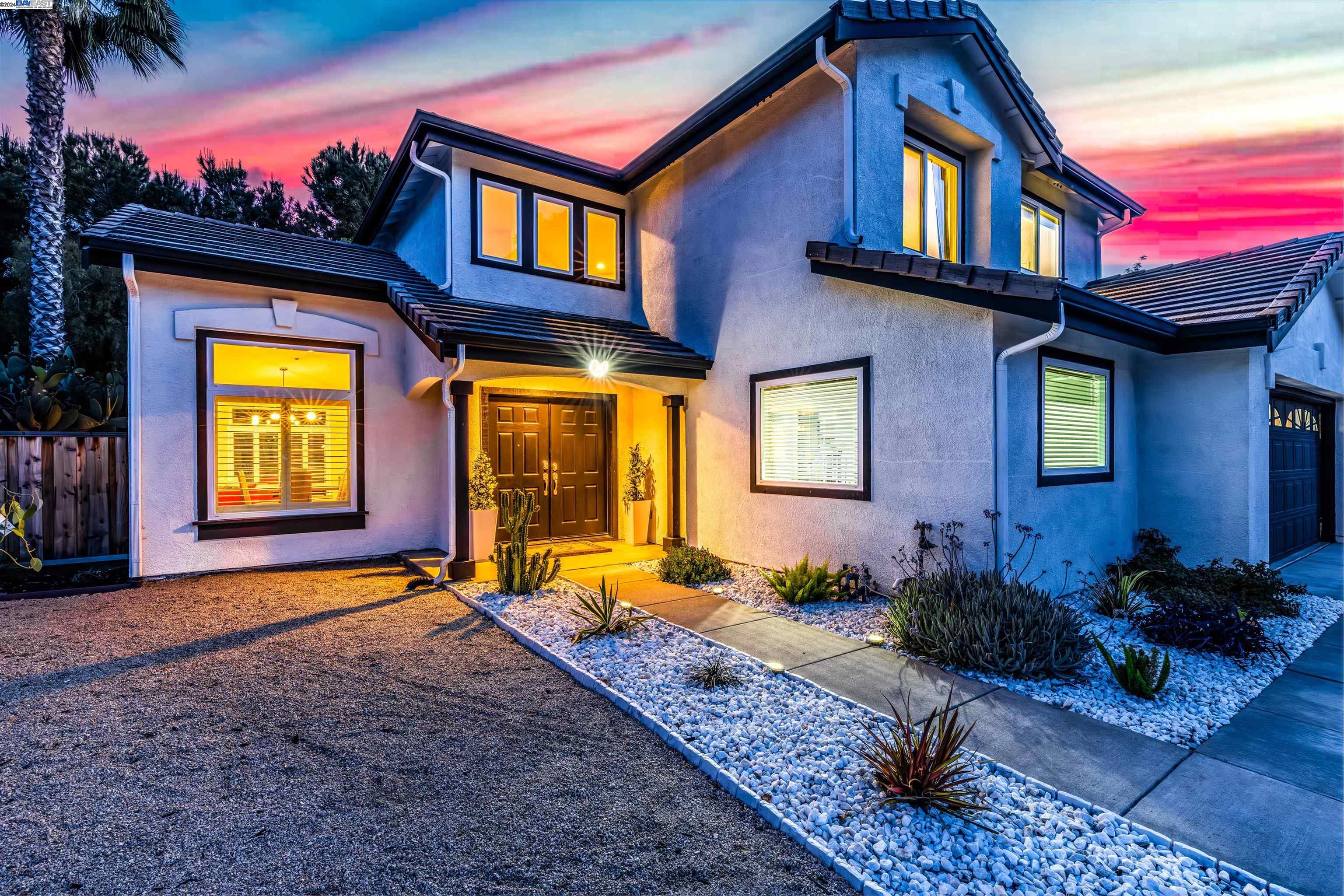 93 Fawn Dr