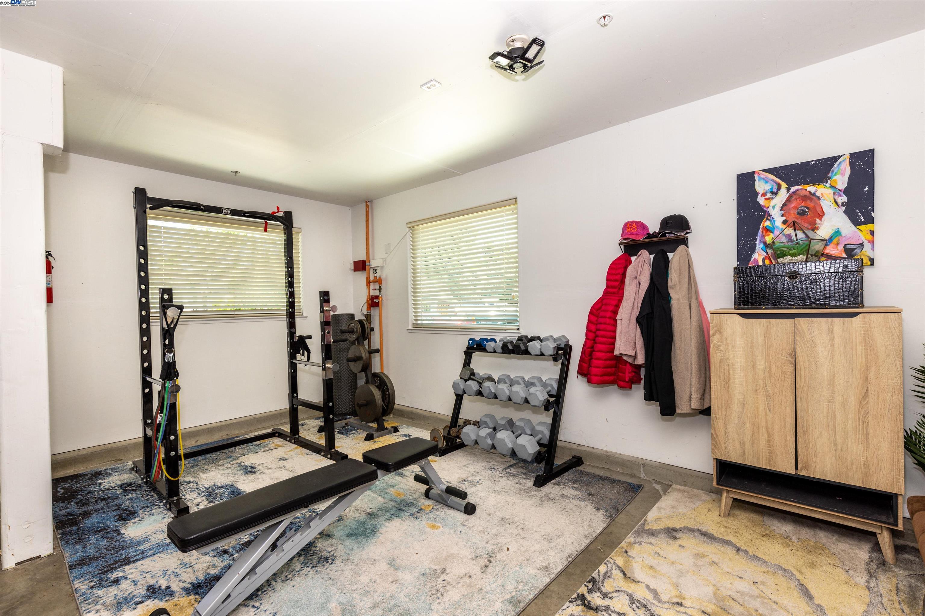 93 Fawn Dr