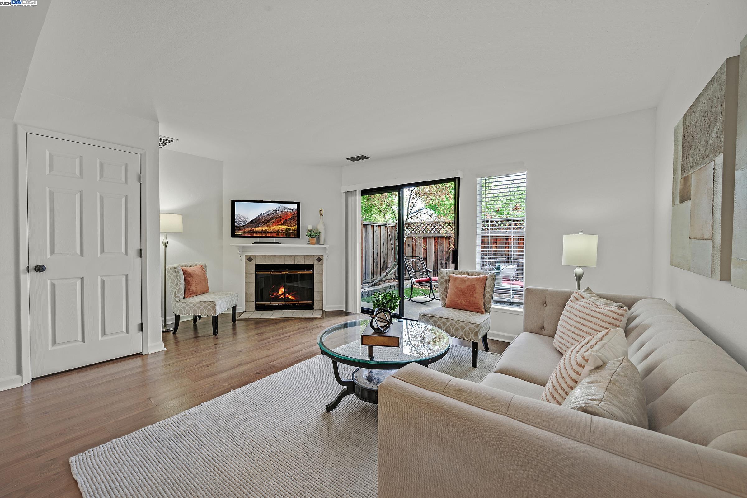 1985 Paseo Laguna Seco