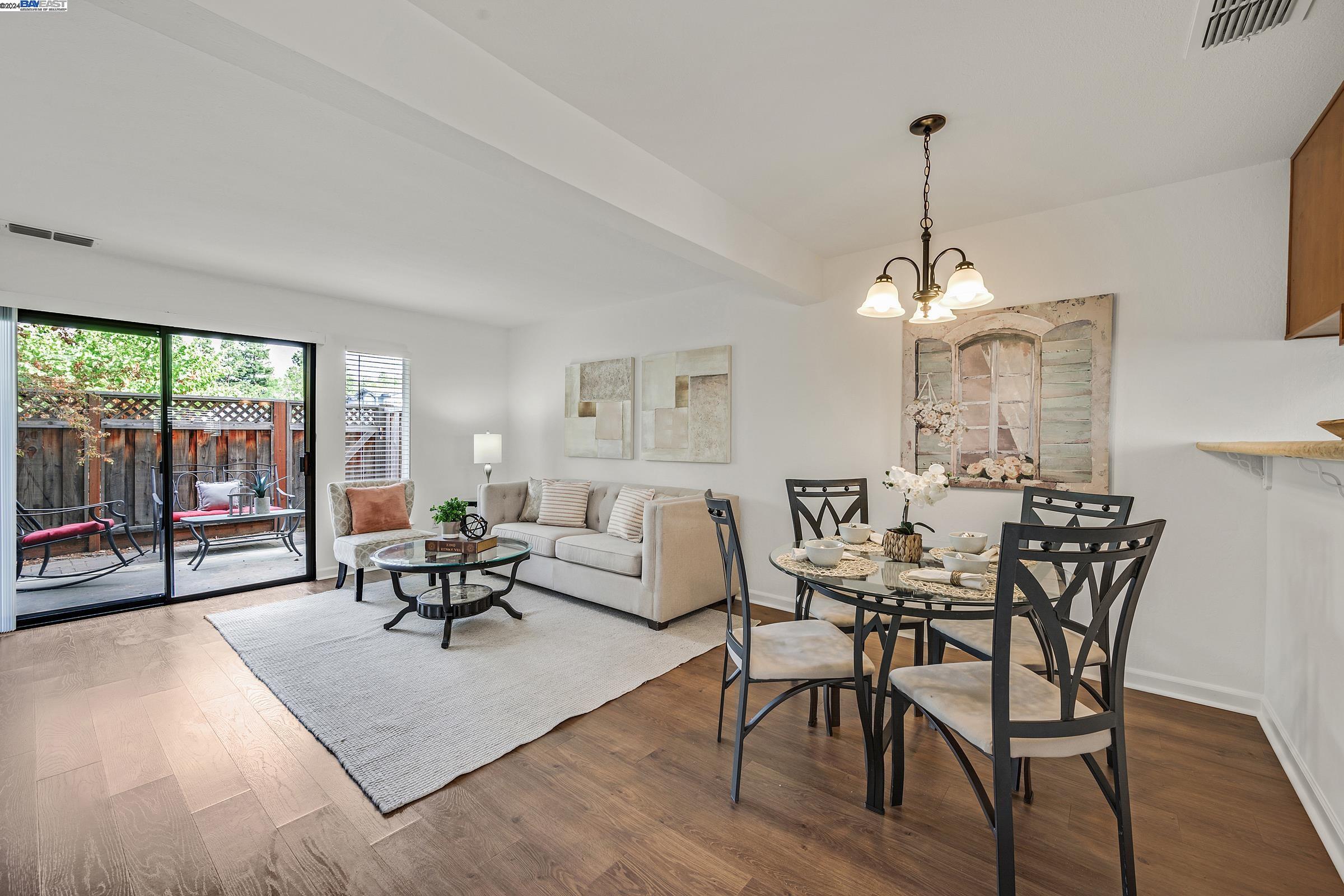 1985 Paseo Laguna Seco