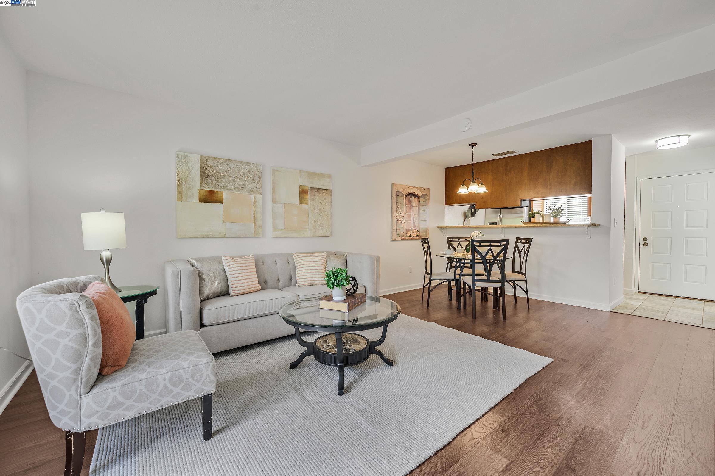 1985 Paseo Laguna Seco