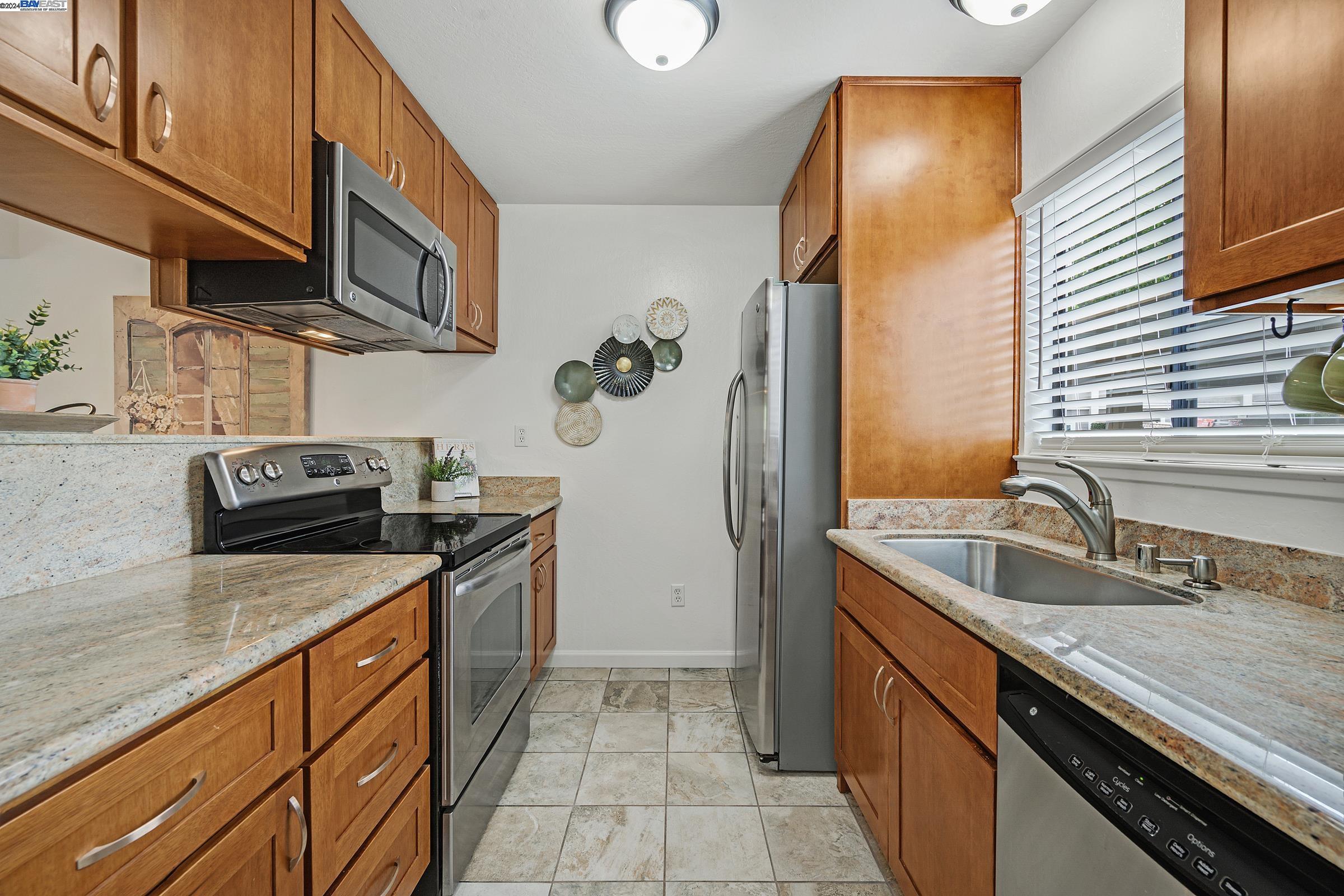 1985 Paseo Laguna Seco