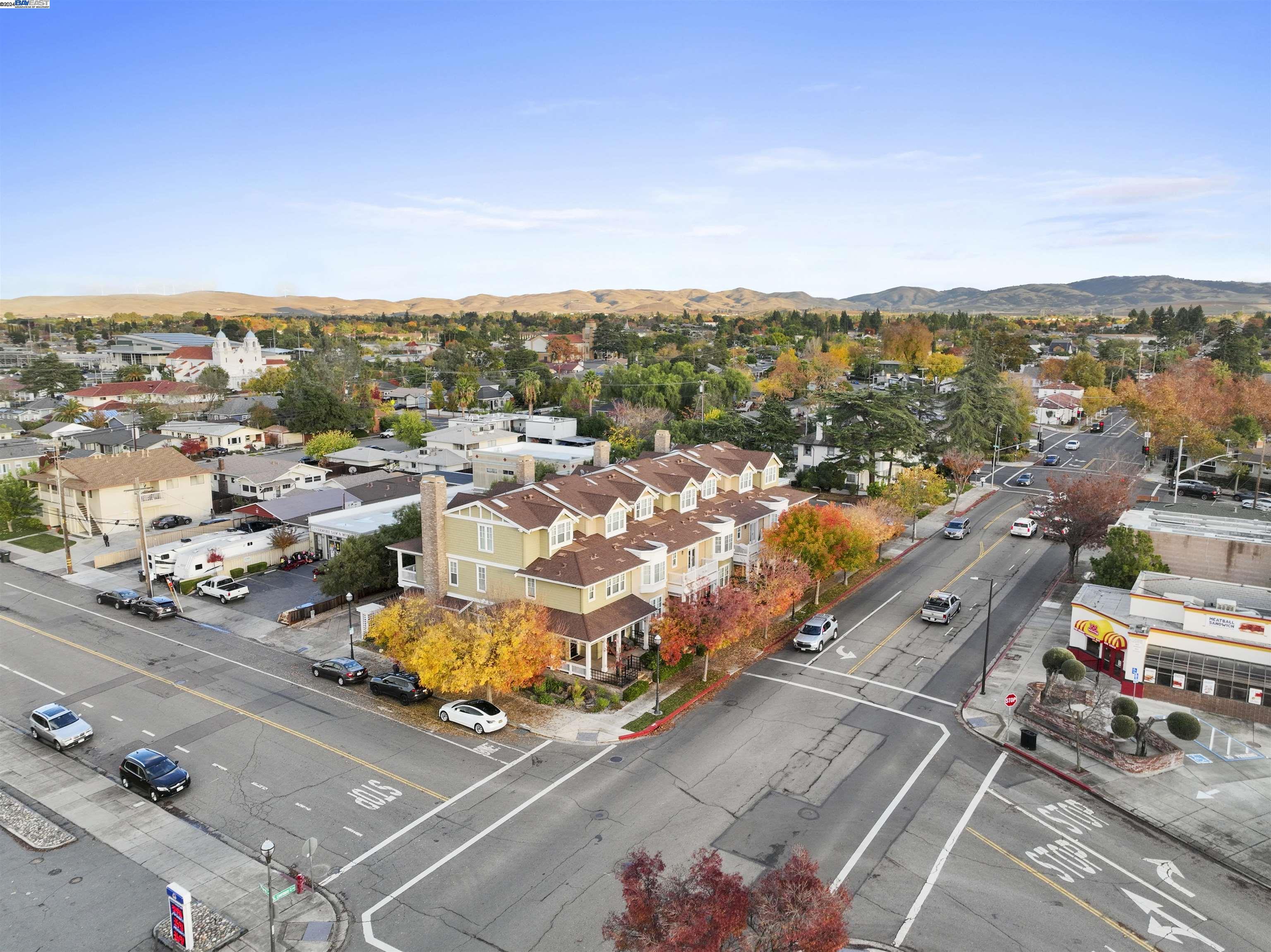 318 S S Livermore Ave Unit: 112