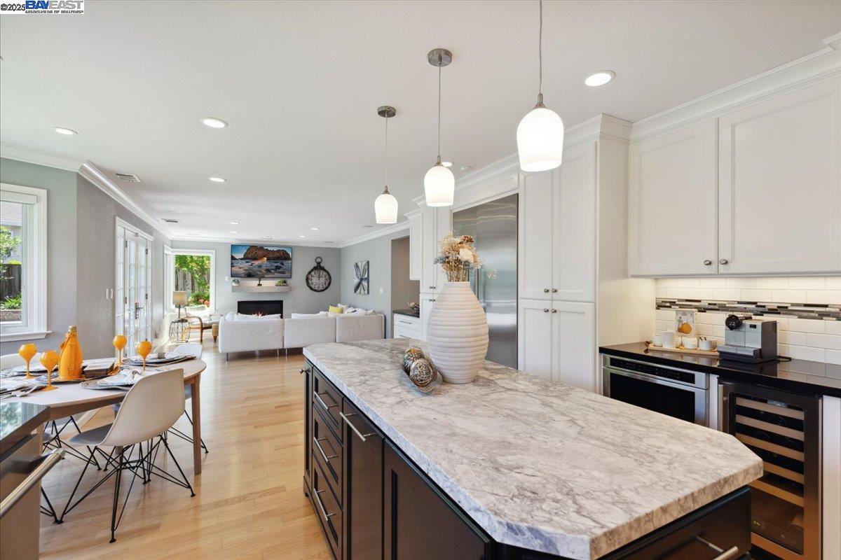 6317 Corte Esperanza