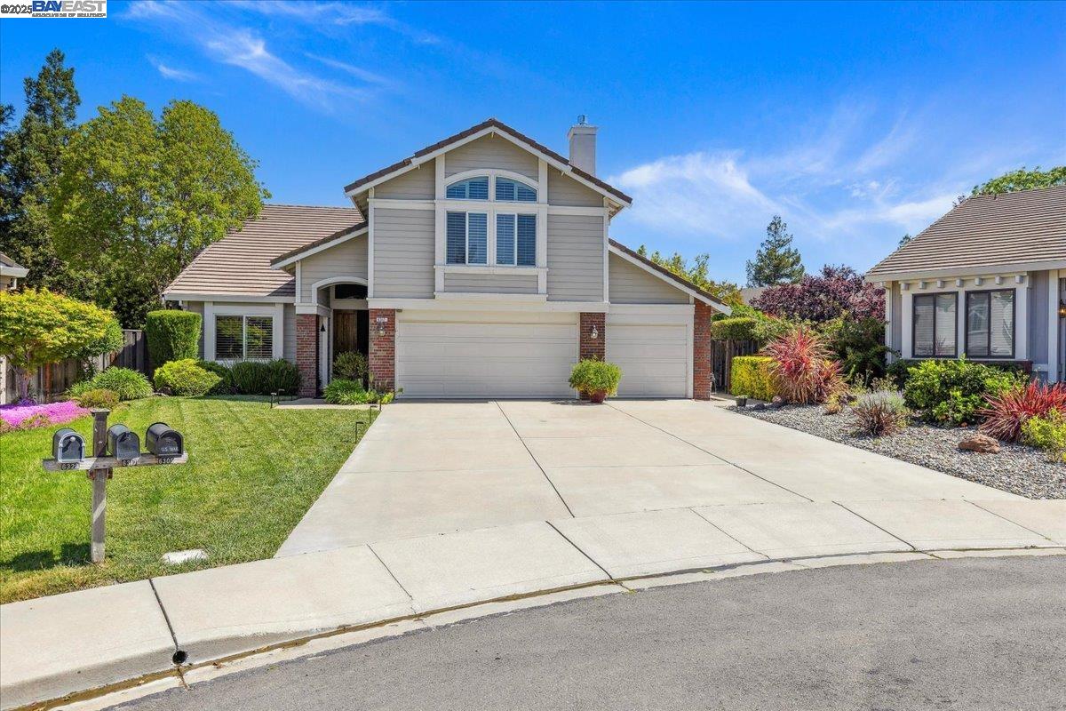 6317 Corte Esperanza