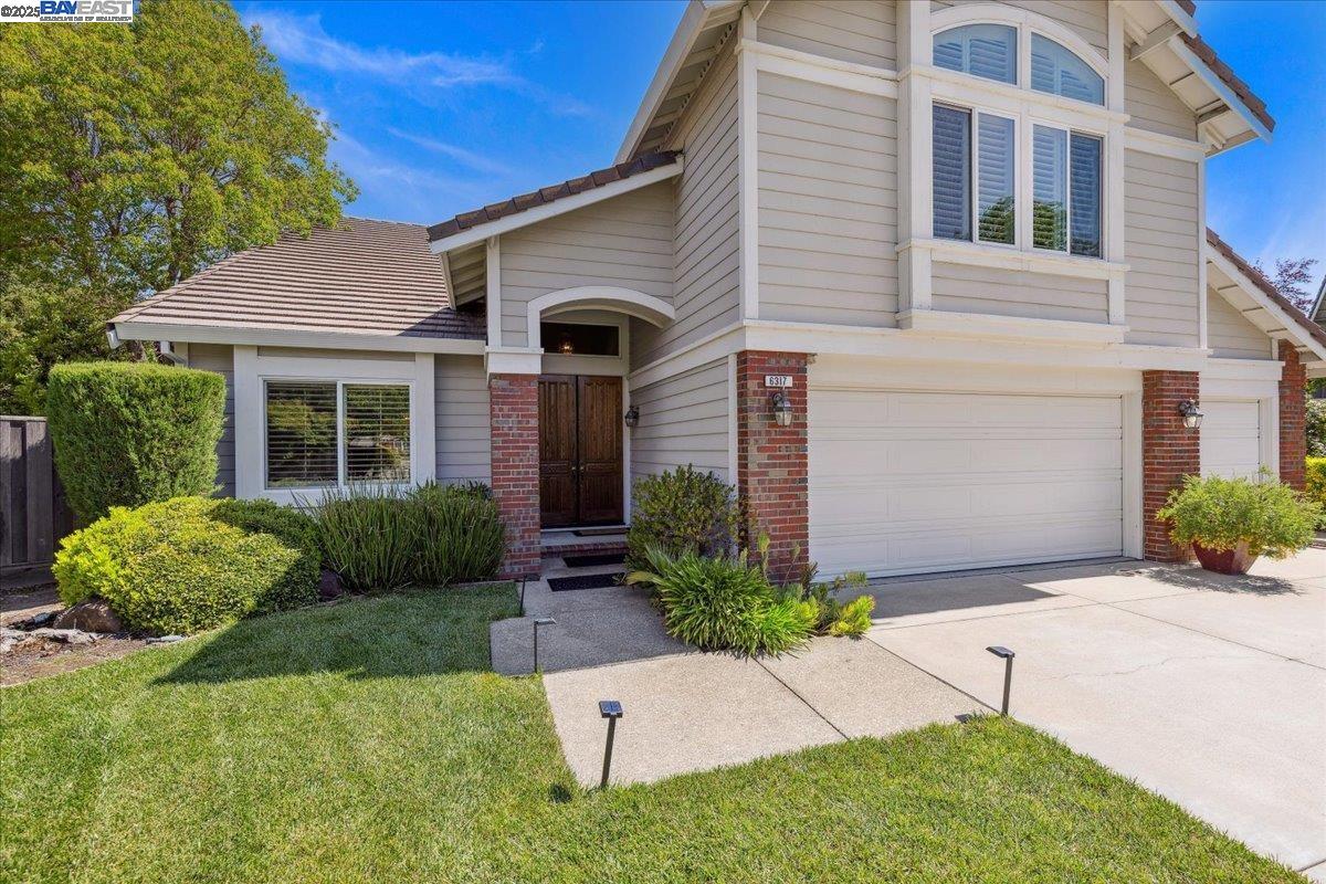 6317 Corte Esperanza