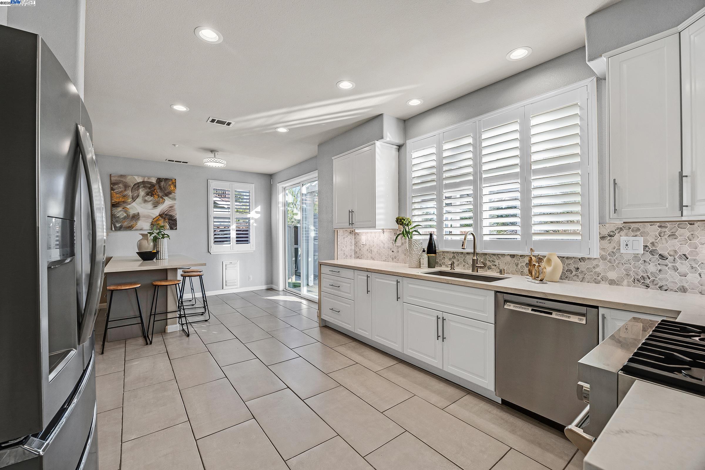 1932 Meadow Glen Dr.