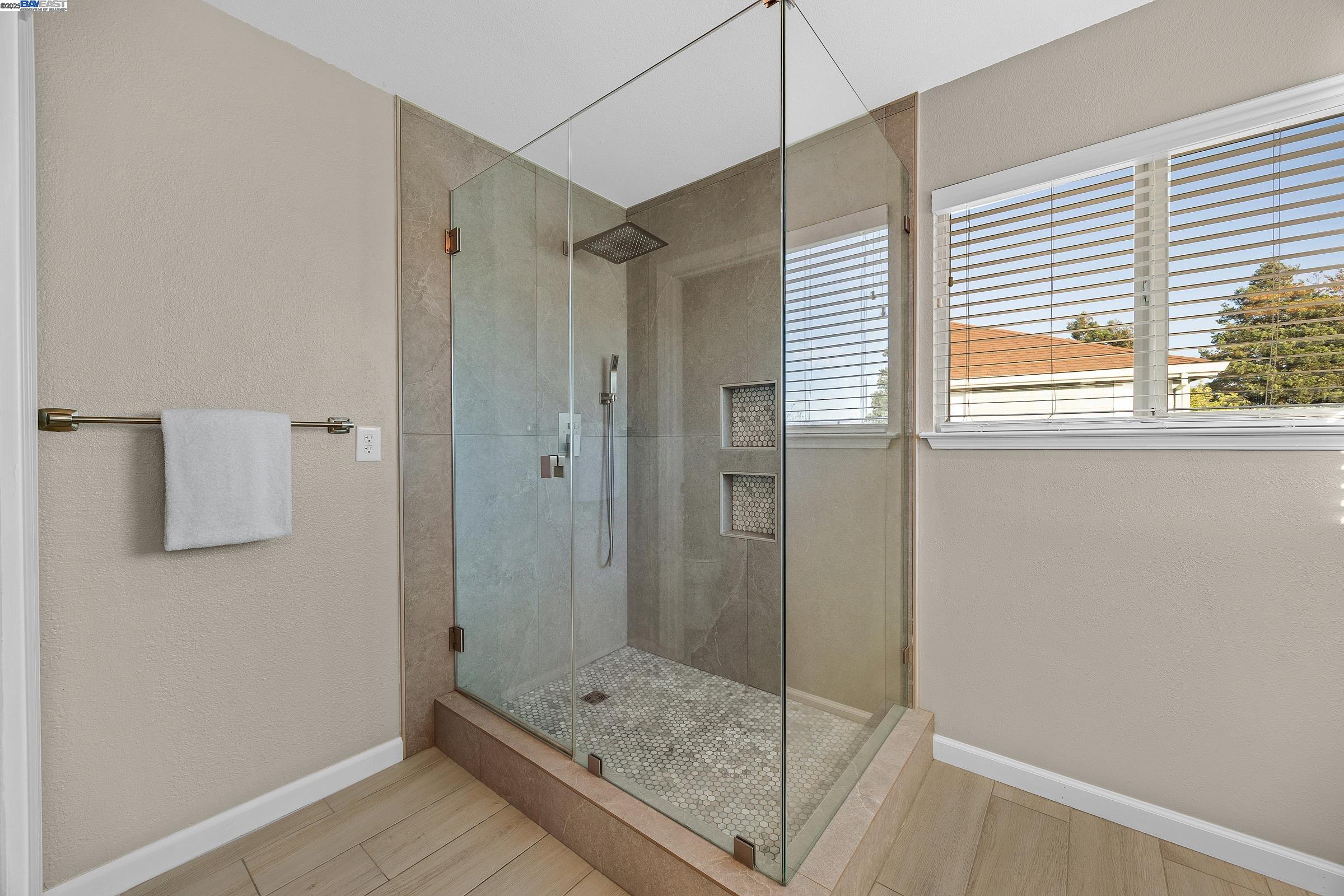 1932 Meadow Glen Dr.