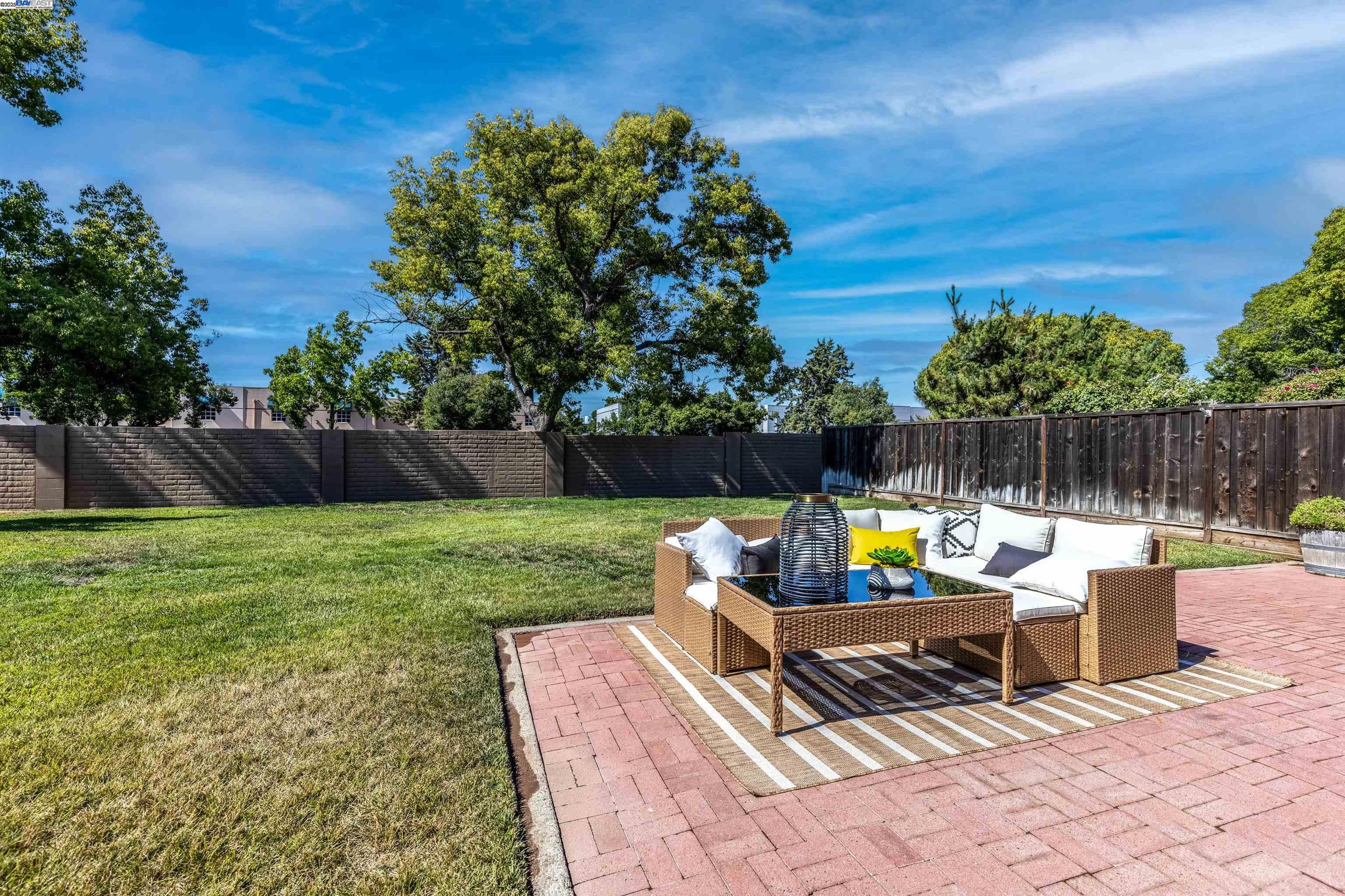 168 Tamalpais Ave