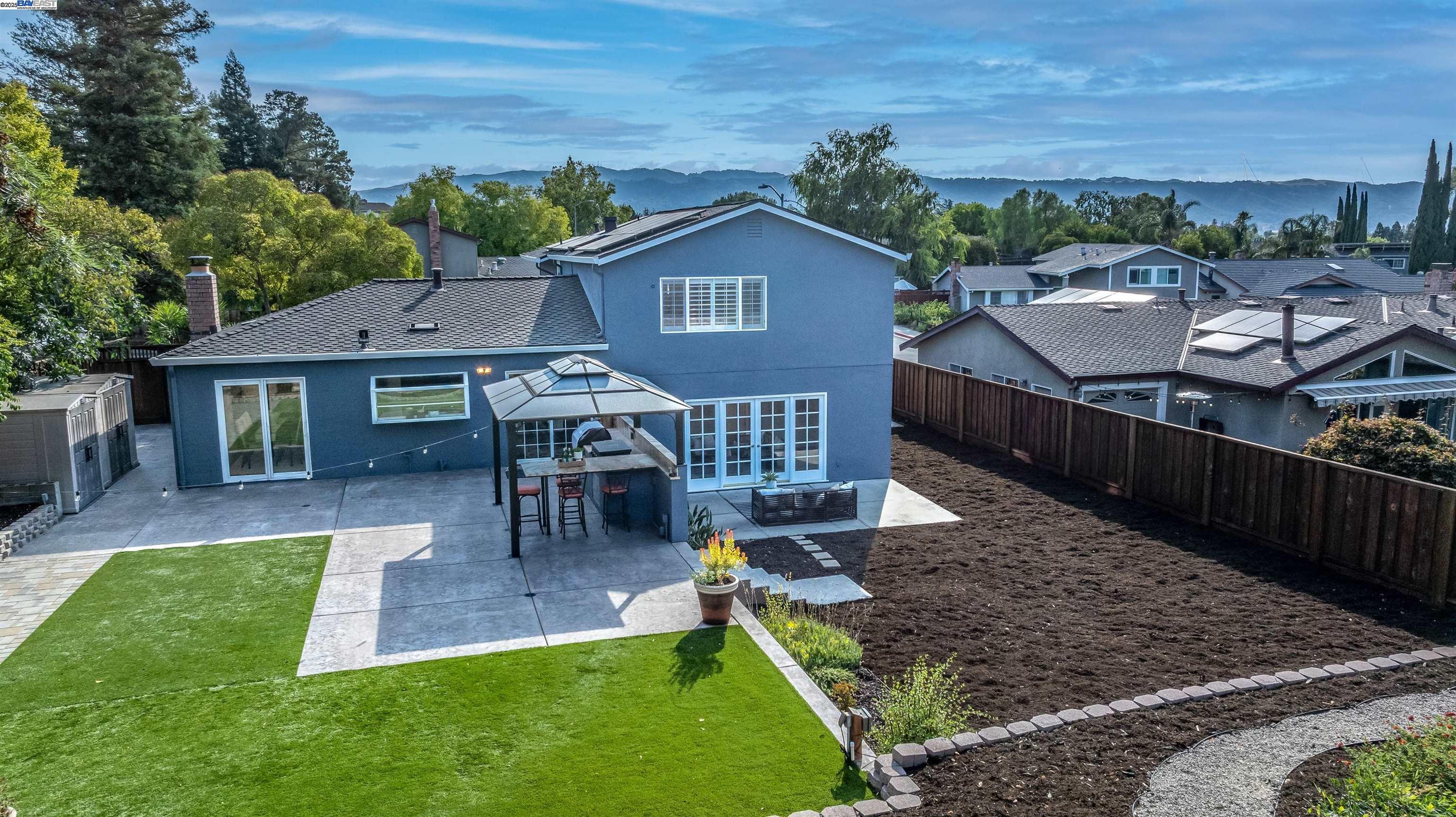 702 Sylvaner Dr