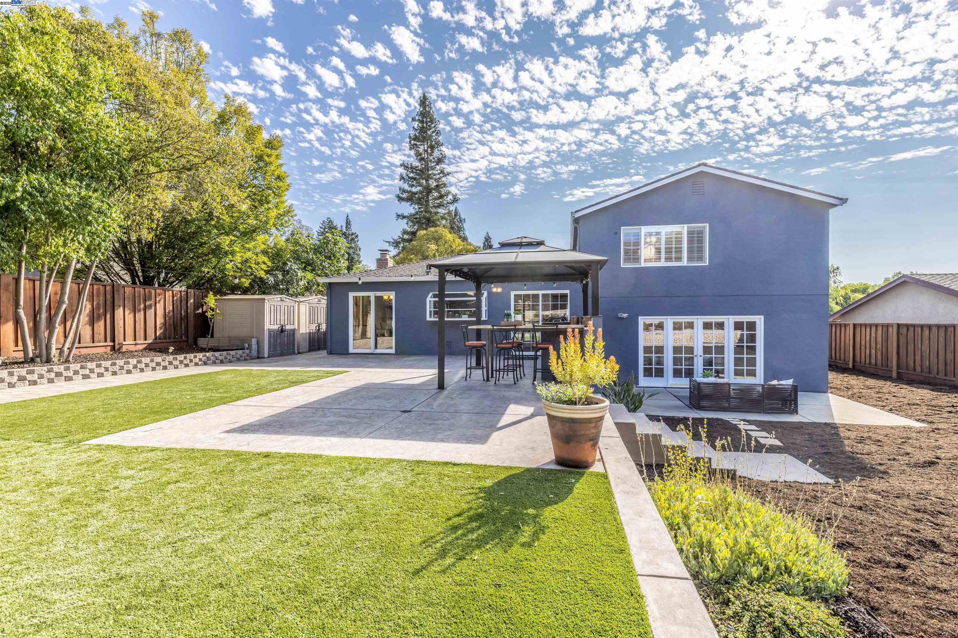 702 Sylvaner Dr
