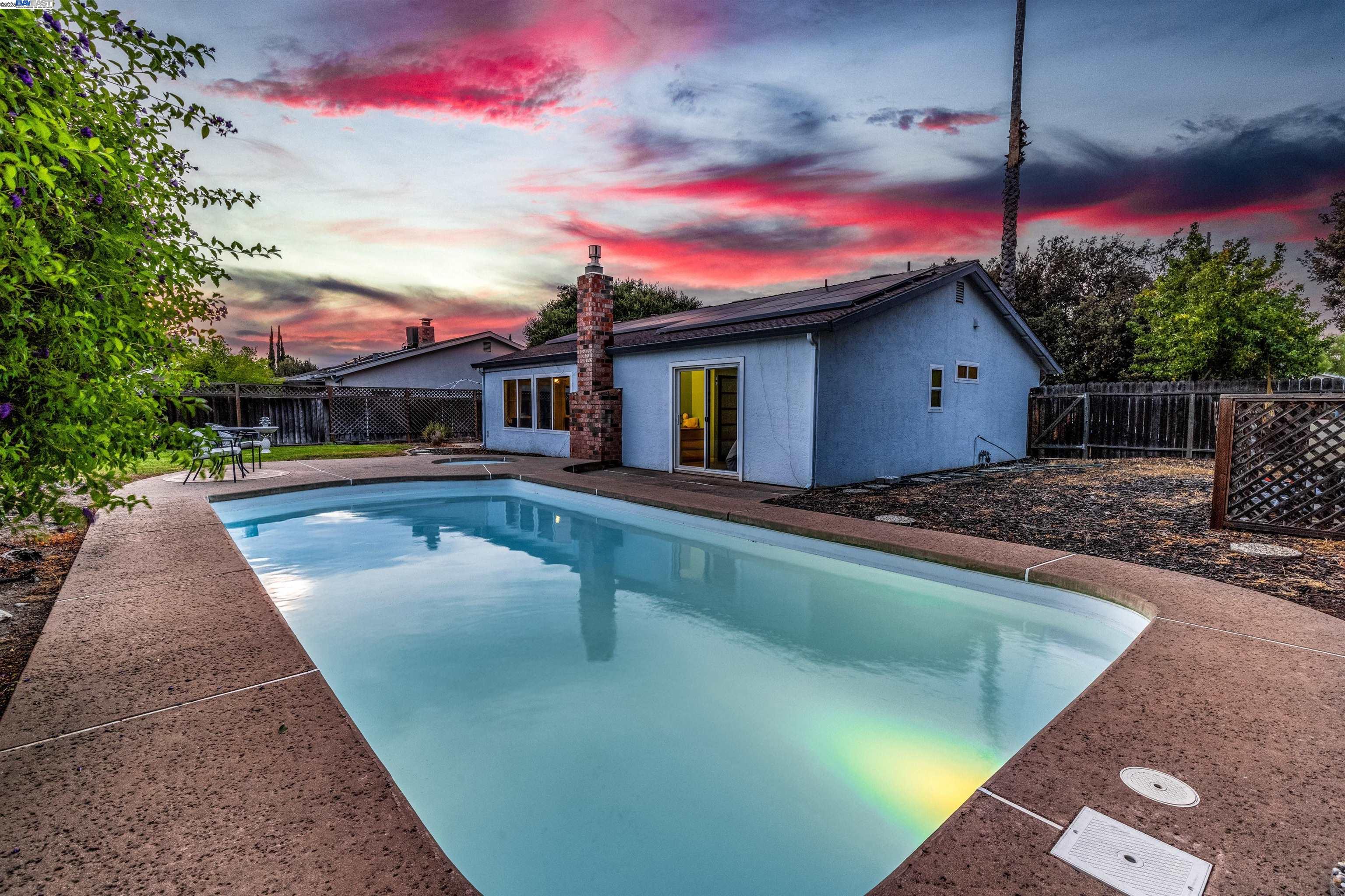 258 Turnstone Dr