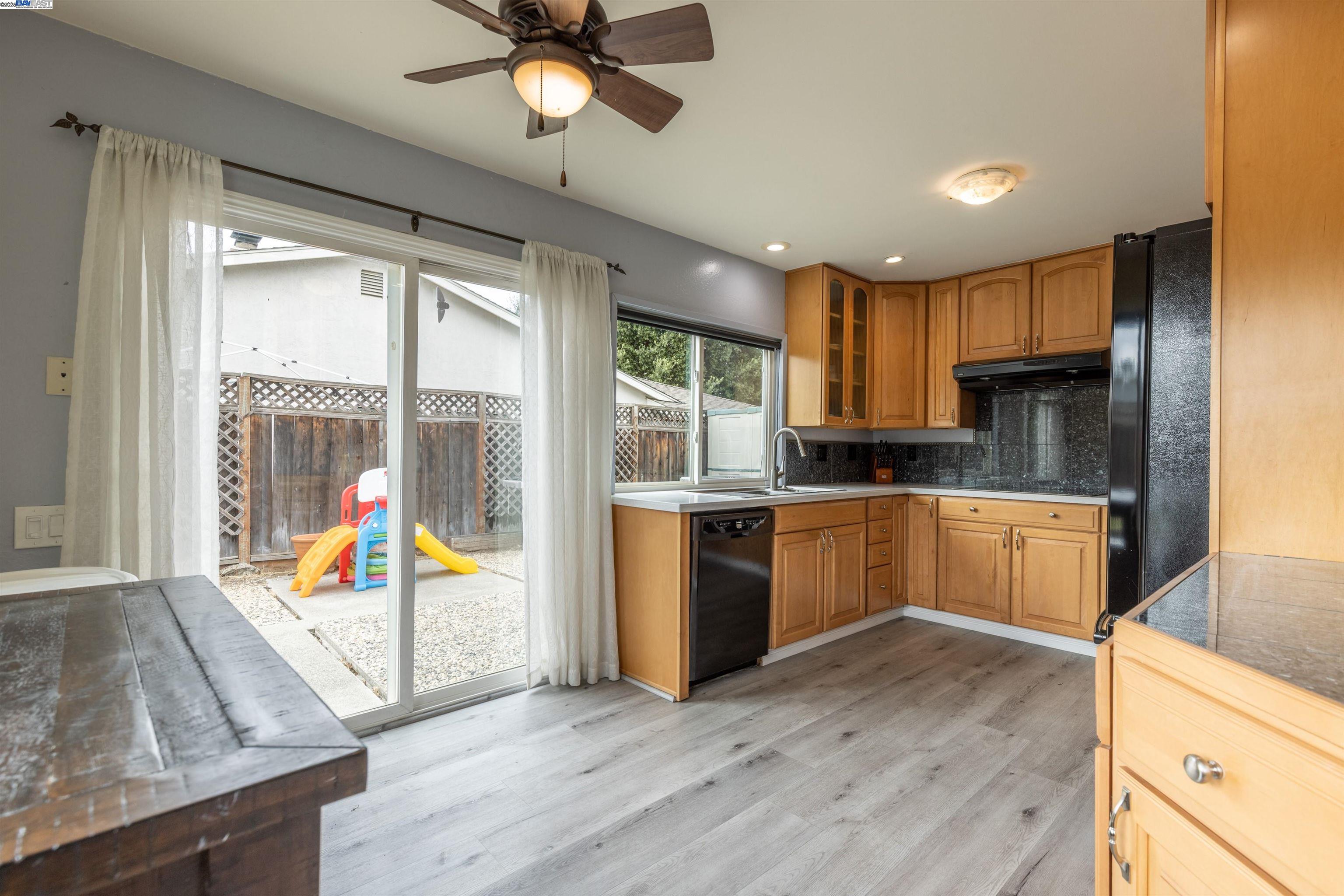258 Turnstone Dr