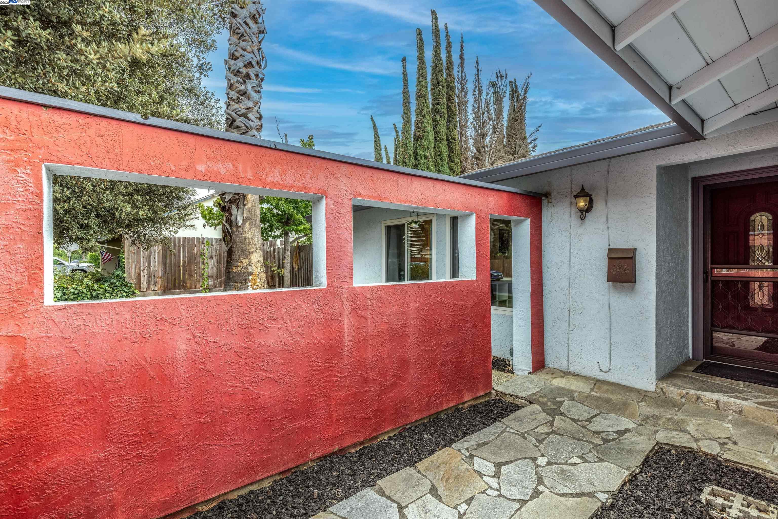 258 Turnstone Dr