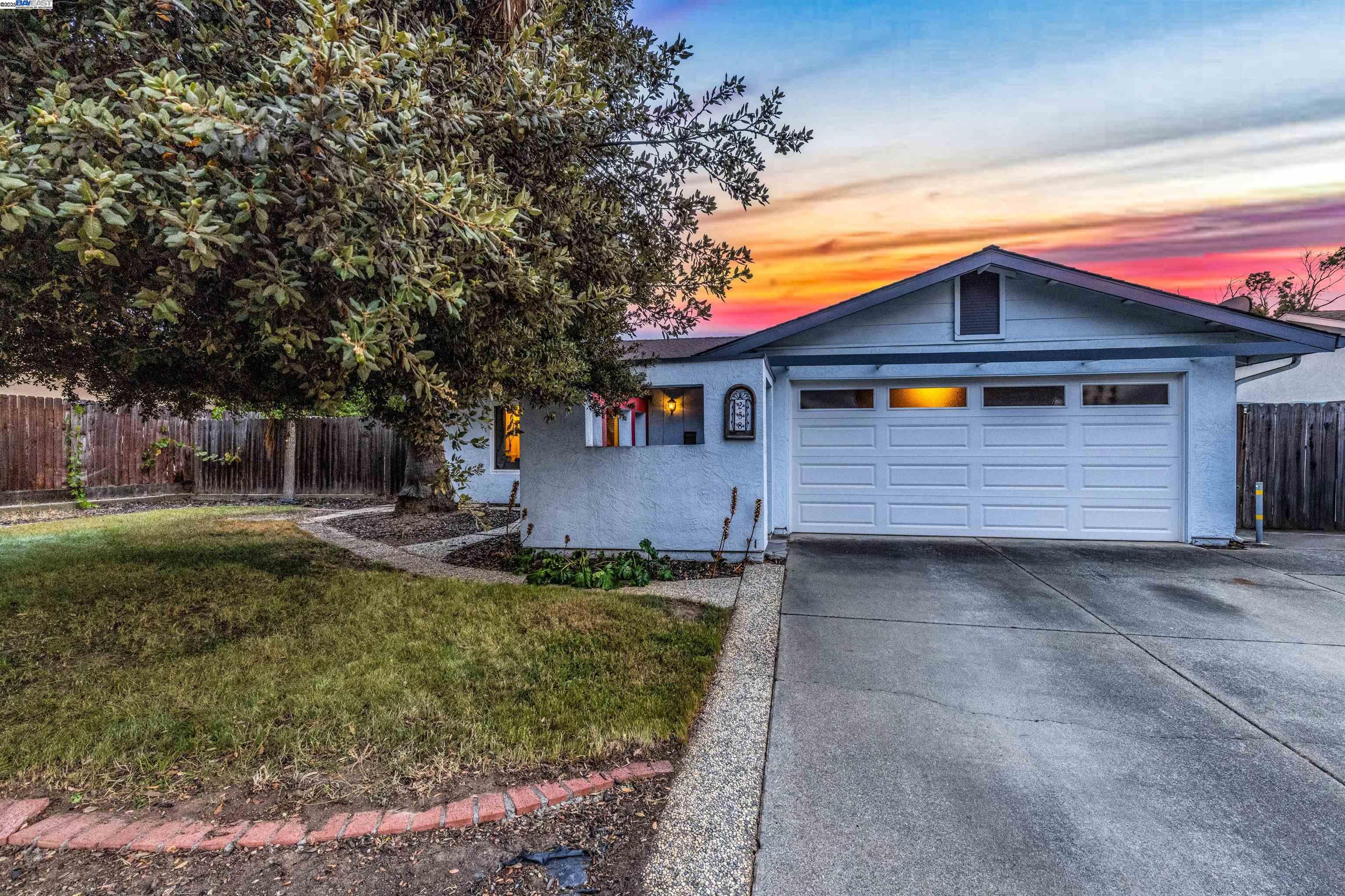 258 Turnstone Dr