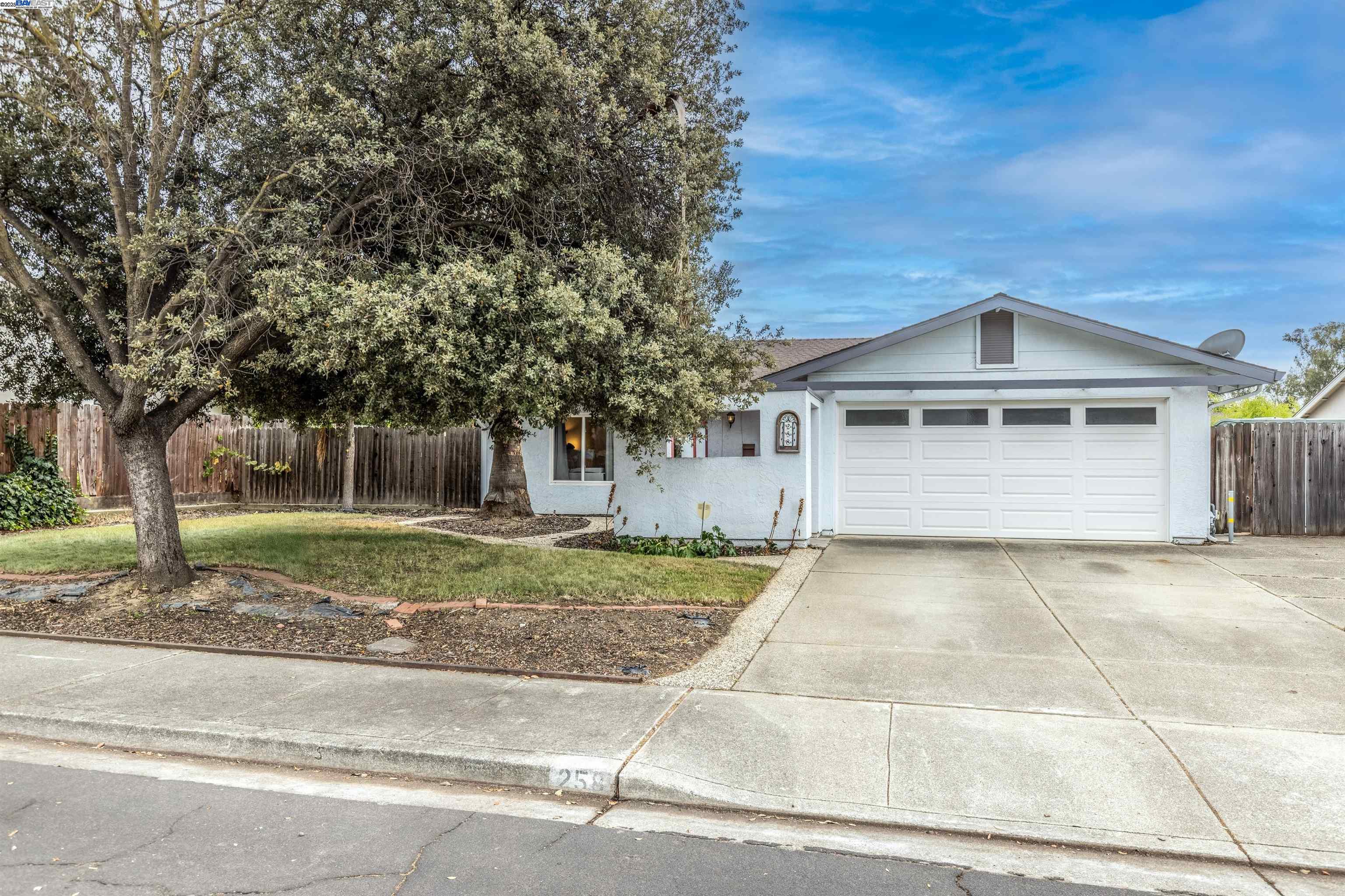 258 Turnstone Dr