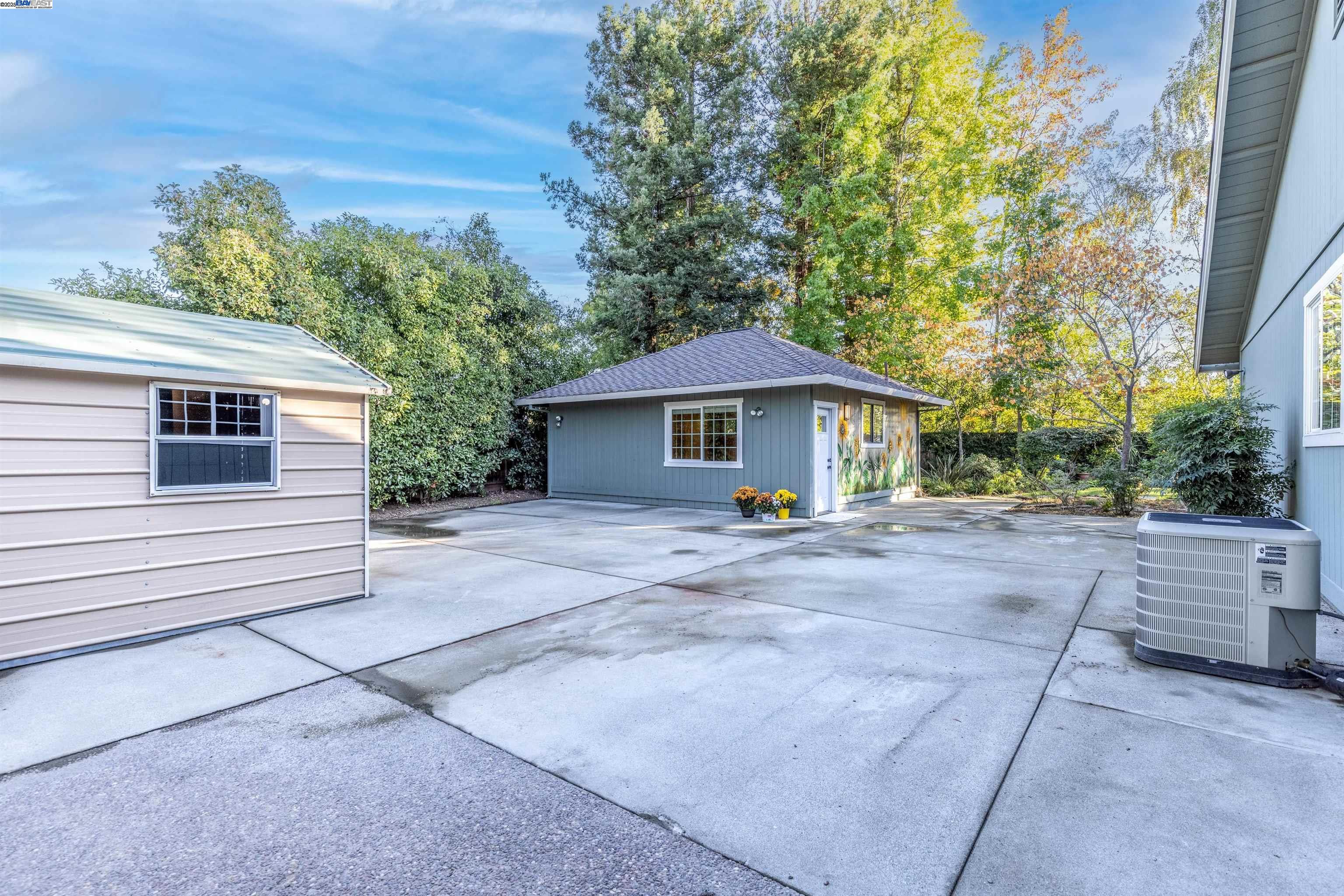 601 Orion Way, Livermore