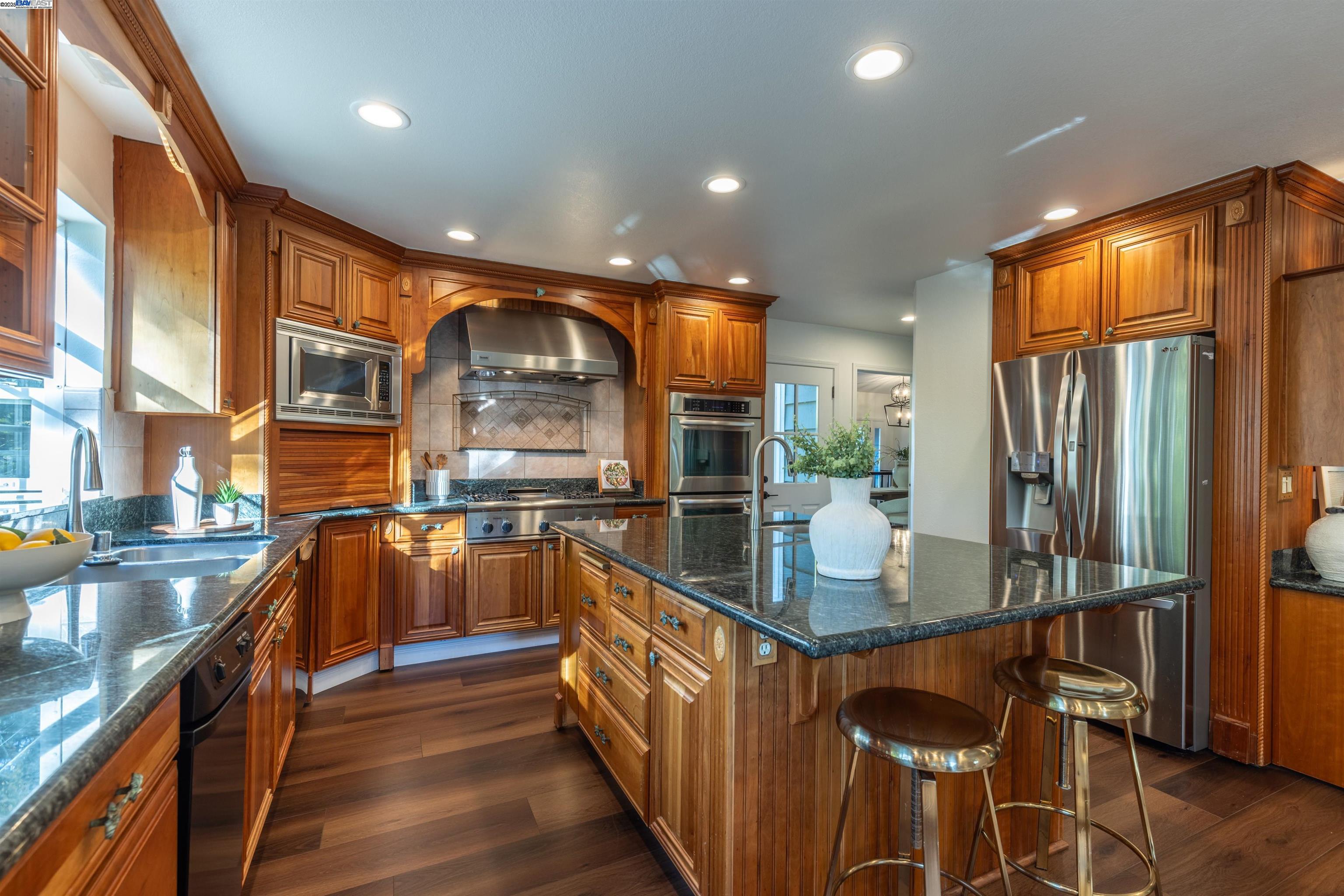 601 Orion Way, Livermore