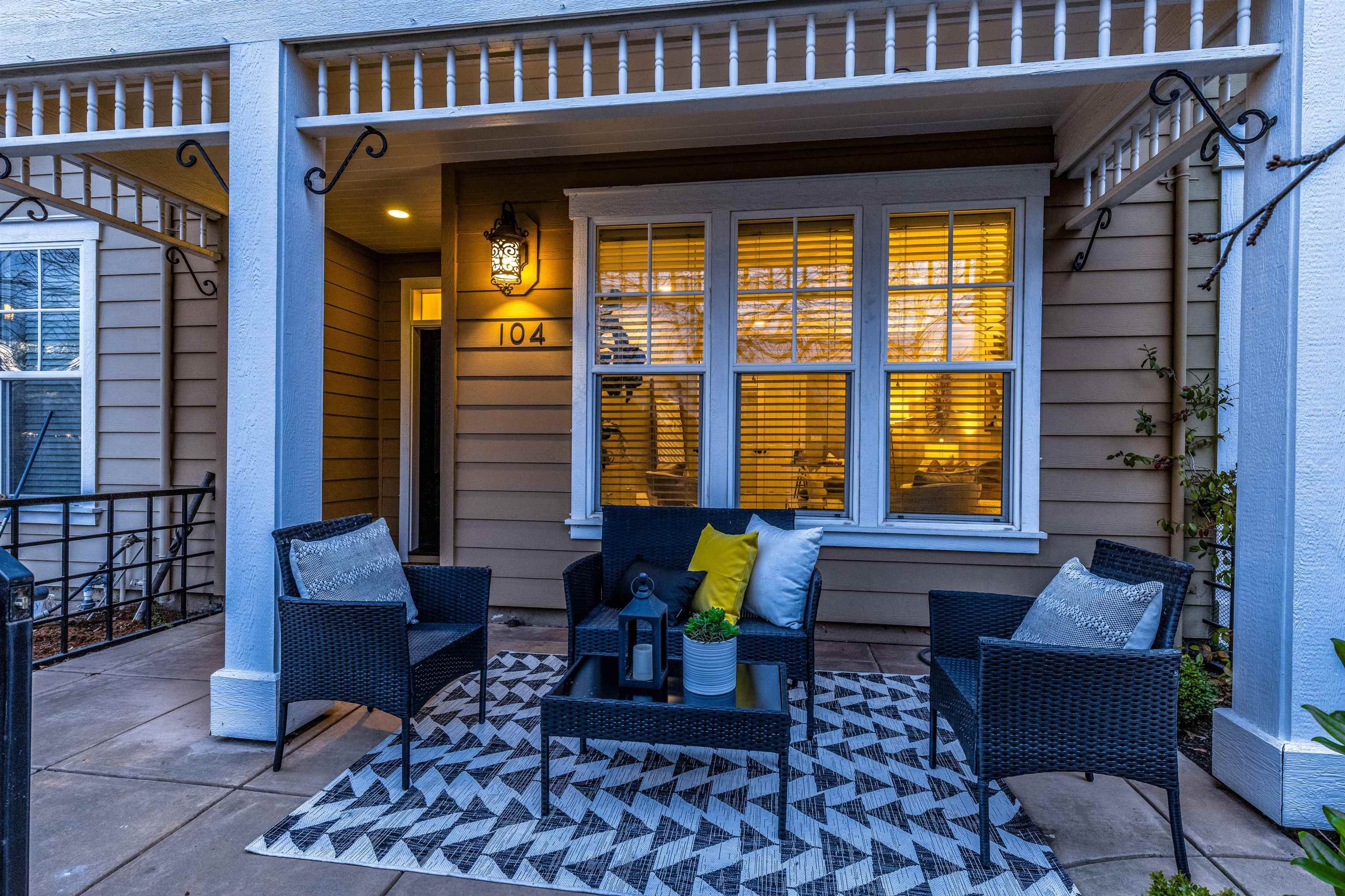 318 S Livermore Ave Unit: 104