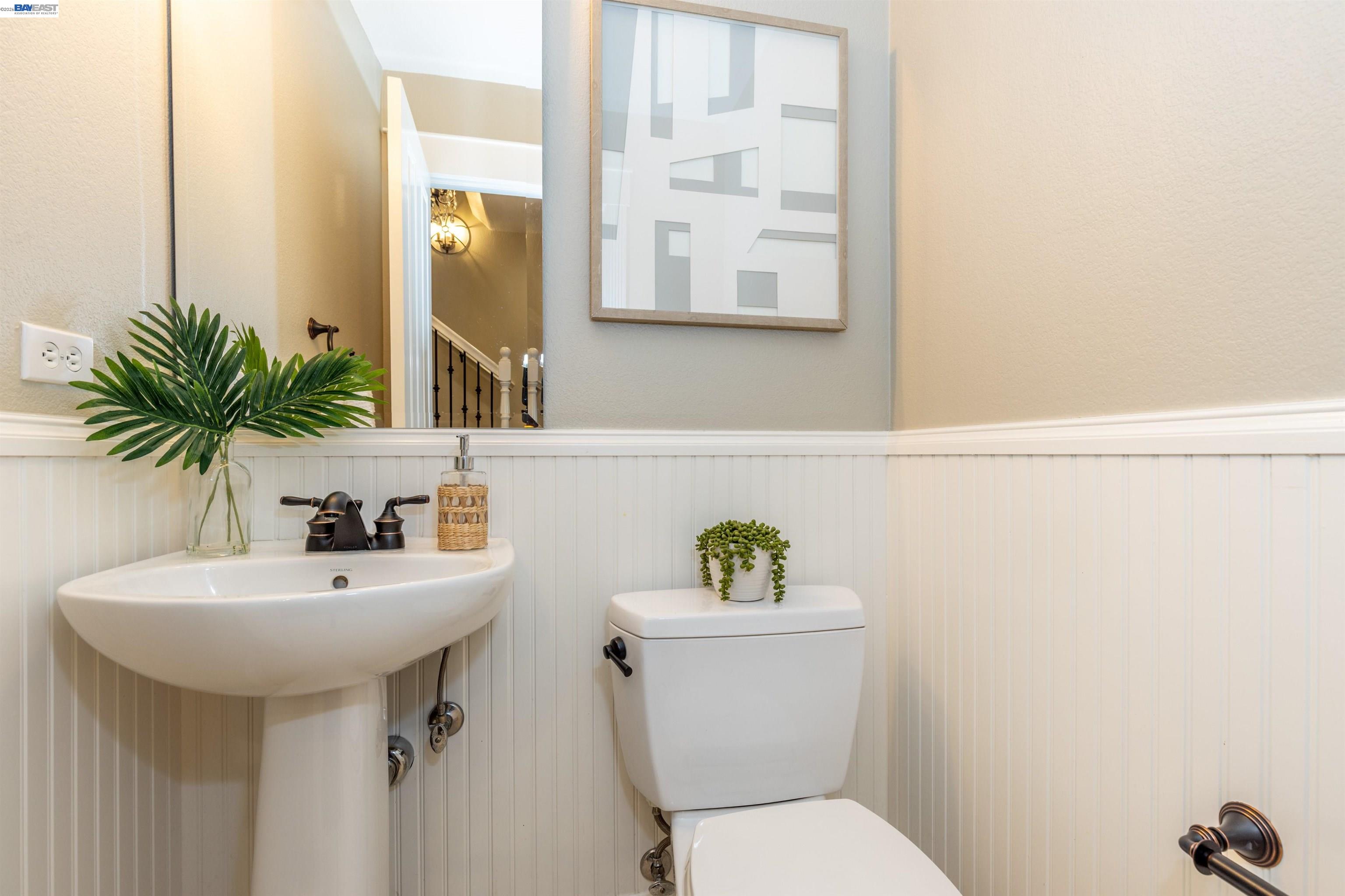 318 S Livermore Ave Unit: 104