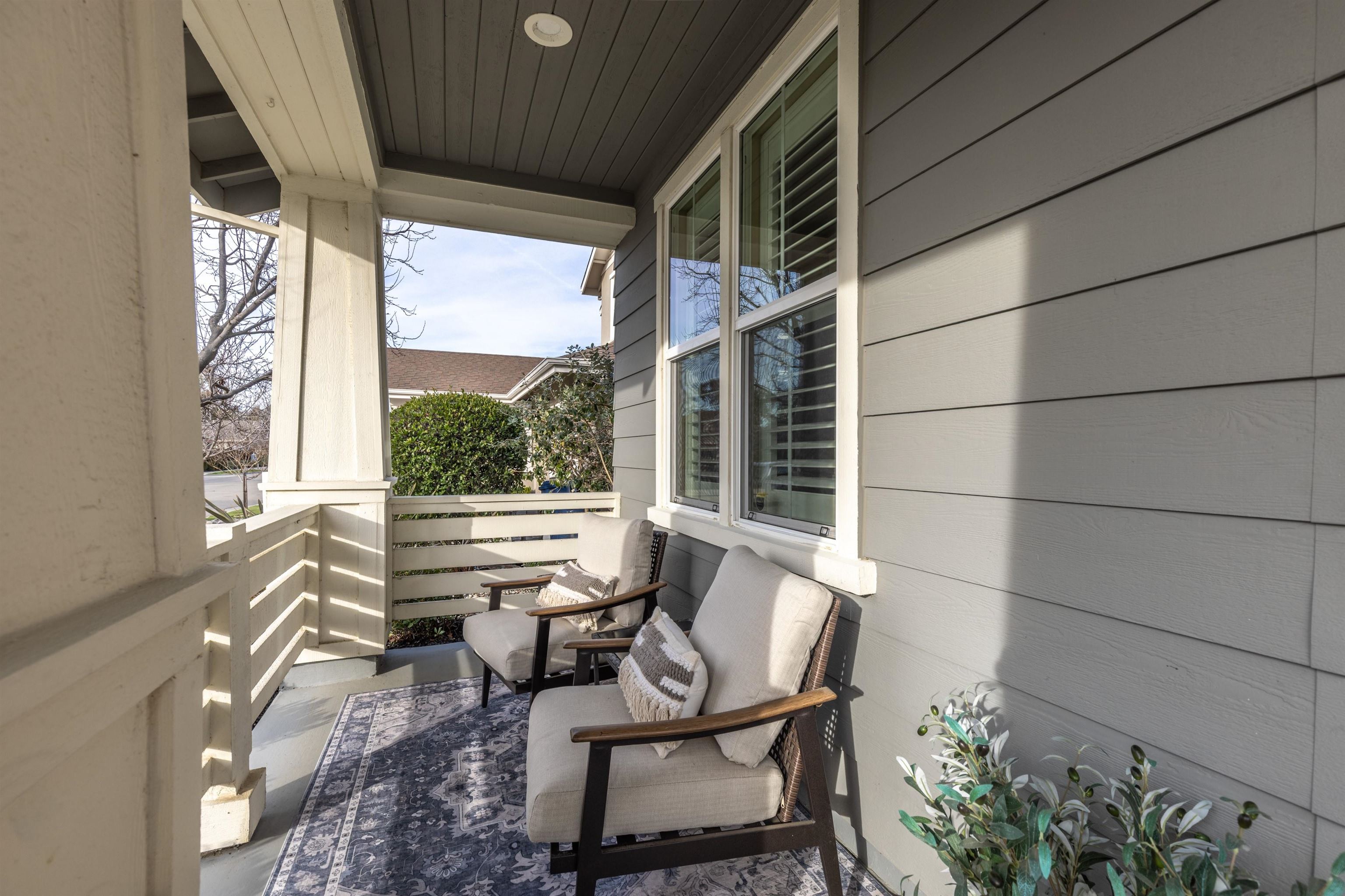 1384 Buckhorn Creek Rd