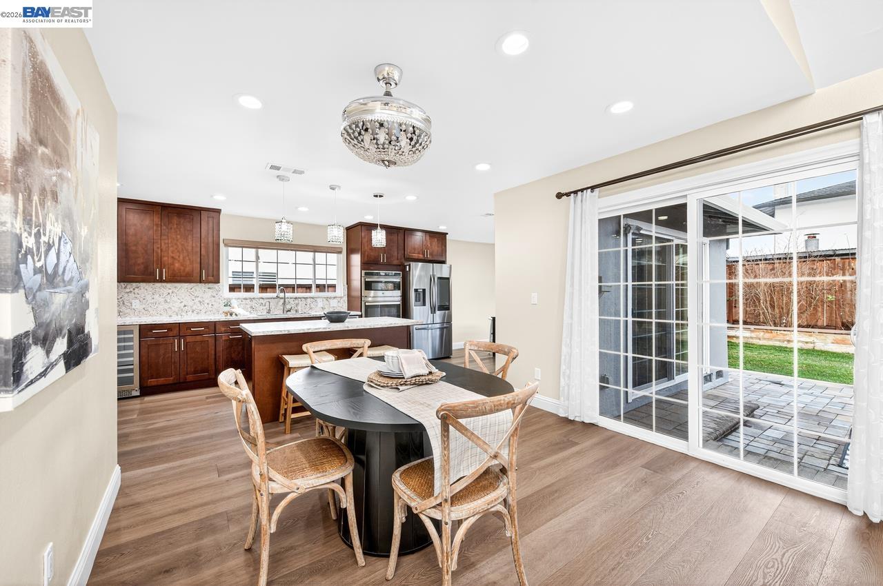 575 Bell Ave
