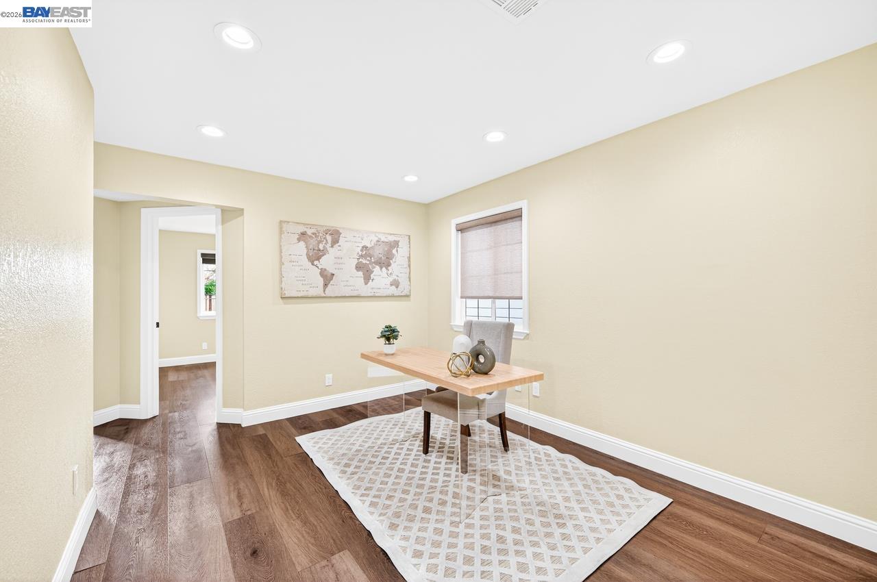 575 Bell Ave