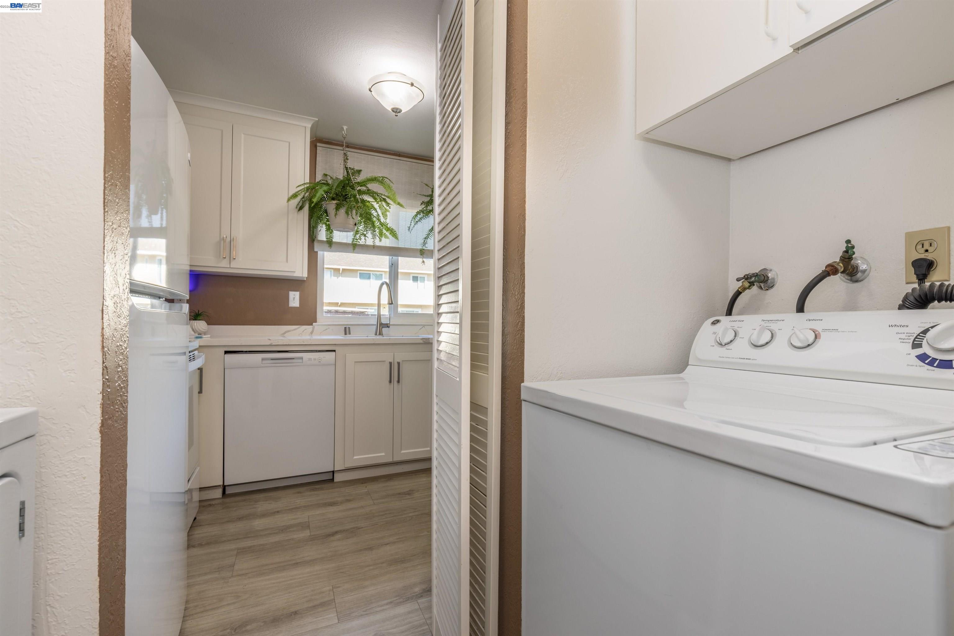 3734 Carrigan Cmn