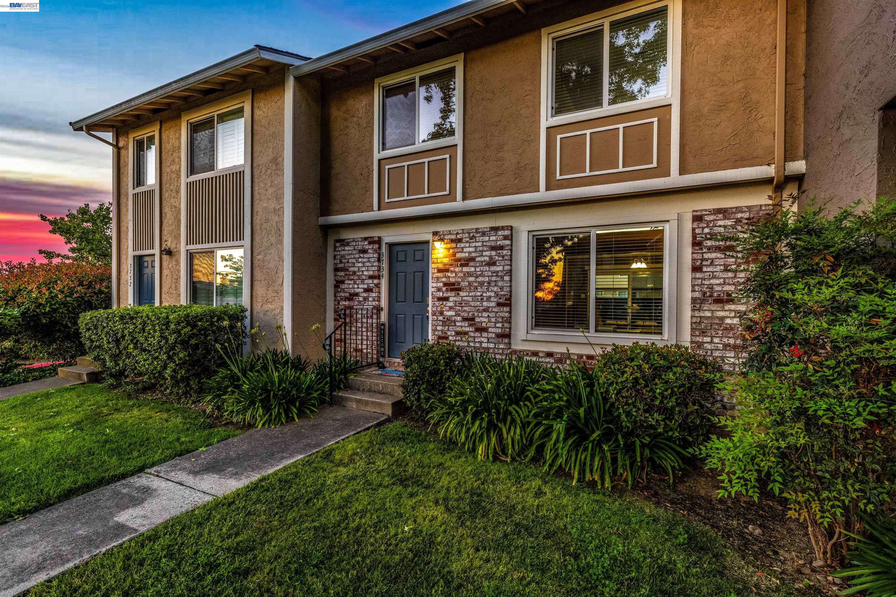 3734 Carrigan Cmn
