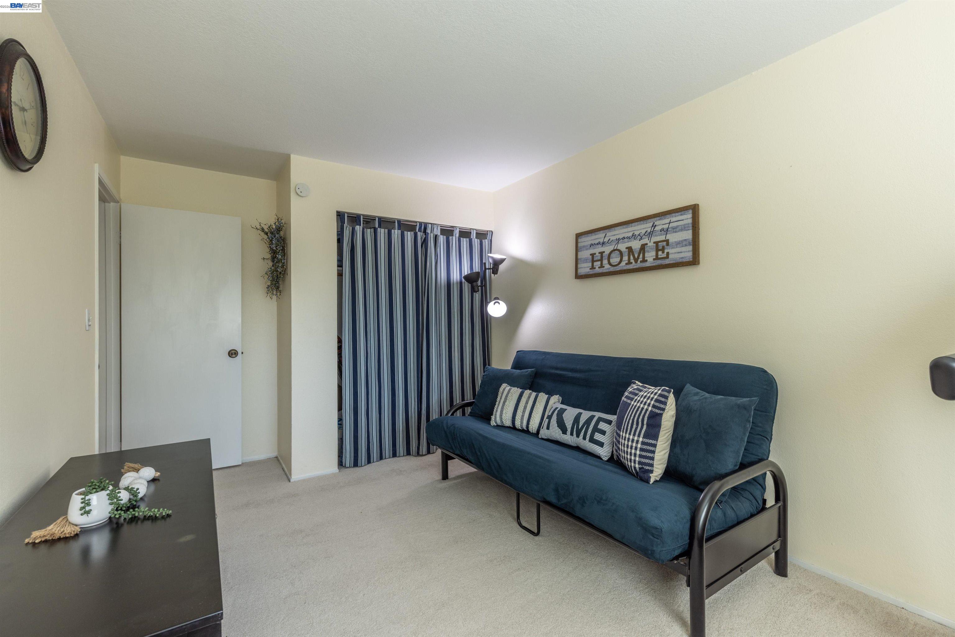 3734 Carrigan Cmn