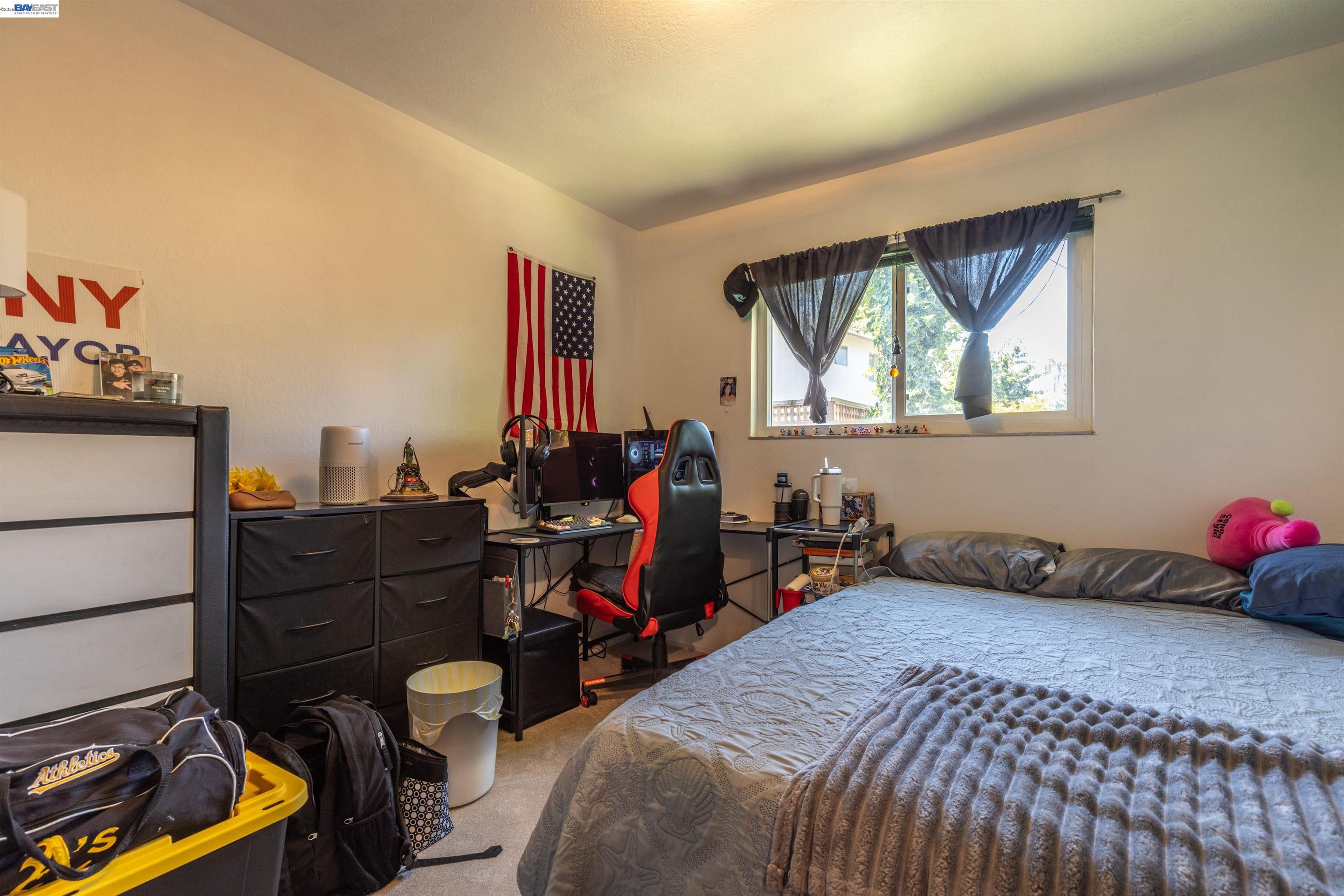 5252 Norma Way