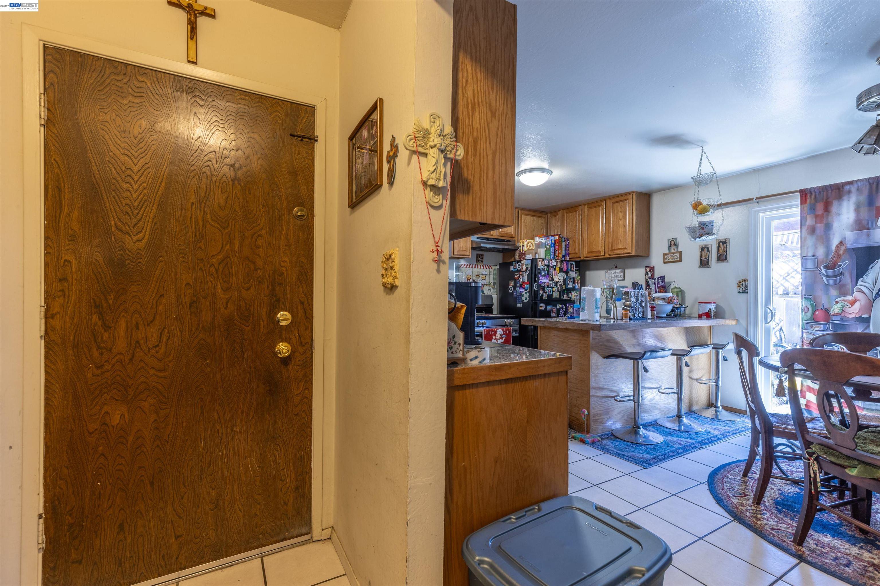 5252 Norma Way