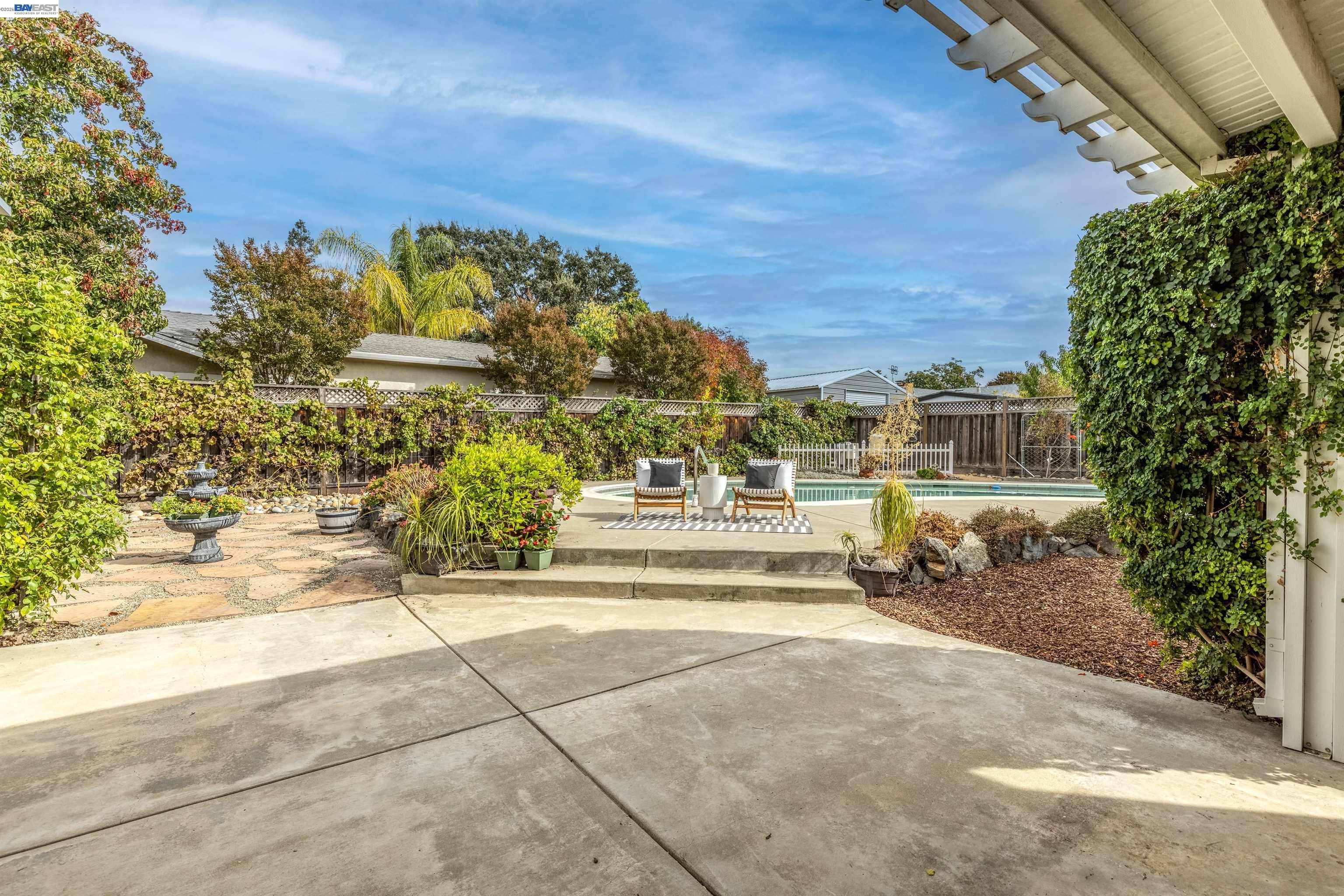 749 Orion Way