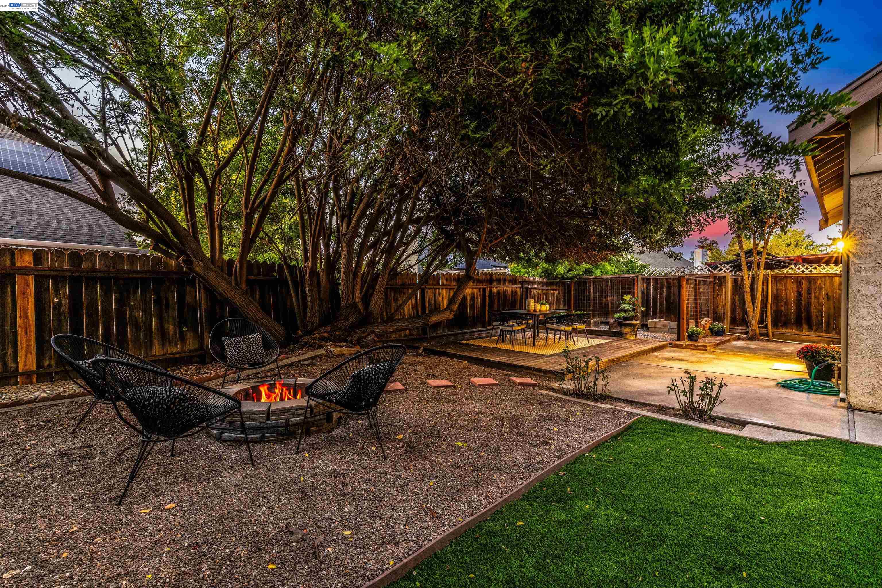 5416 Moonflower Way