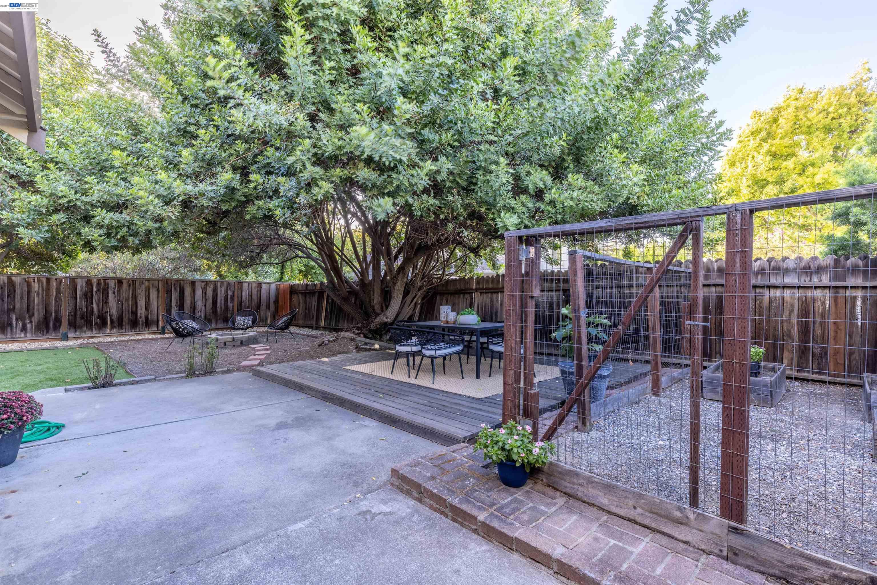 5416 Moonflower Way