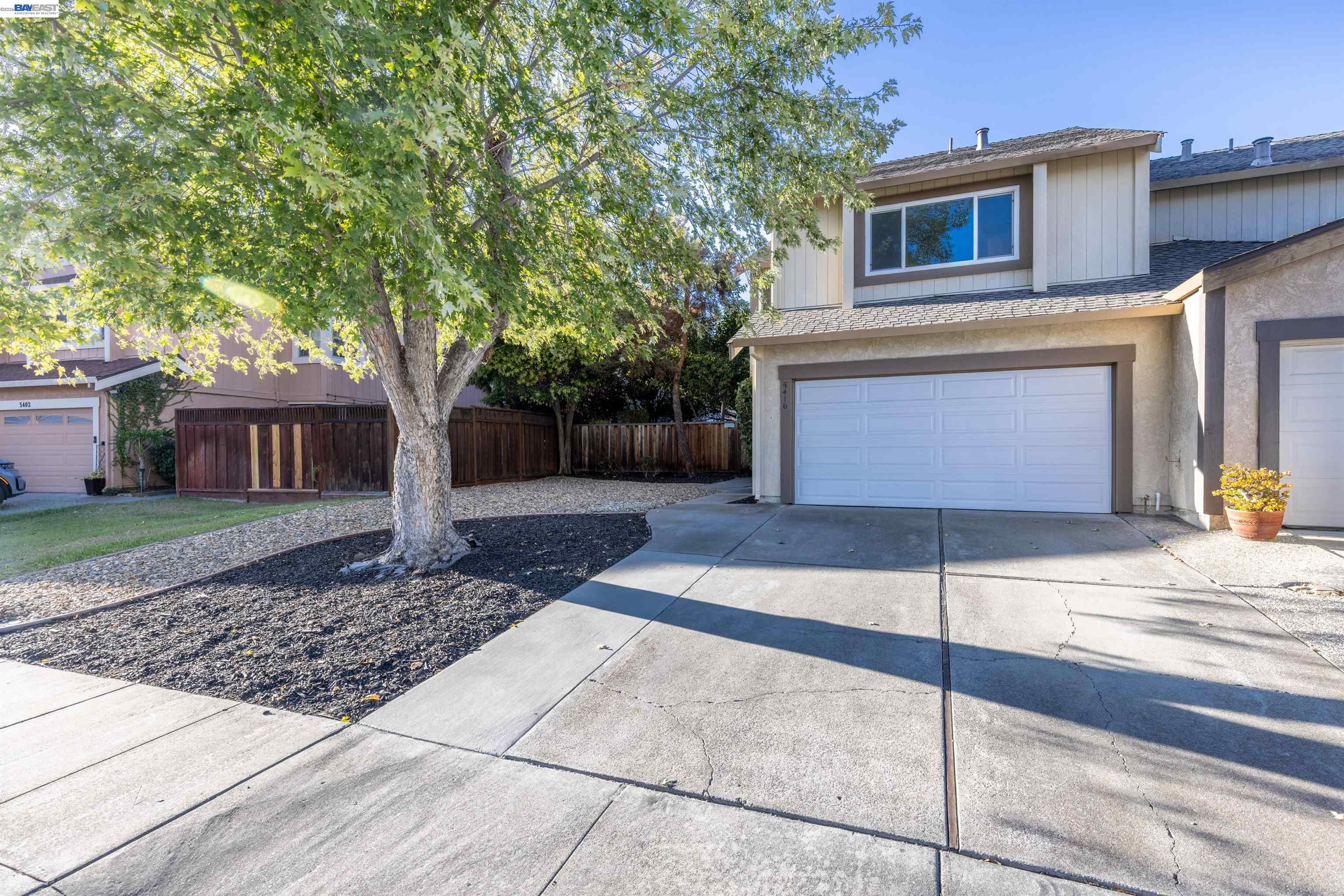 5416 Moonflower Way